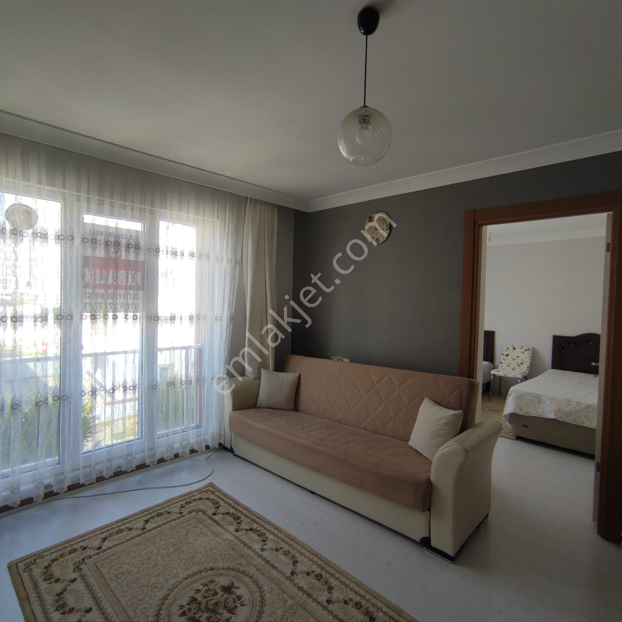 Elfi Den Plevne Mahallesi Kiralık 1+1 Daire - Görsel 6
