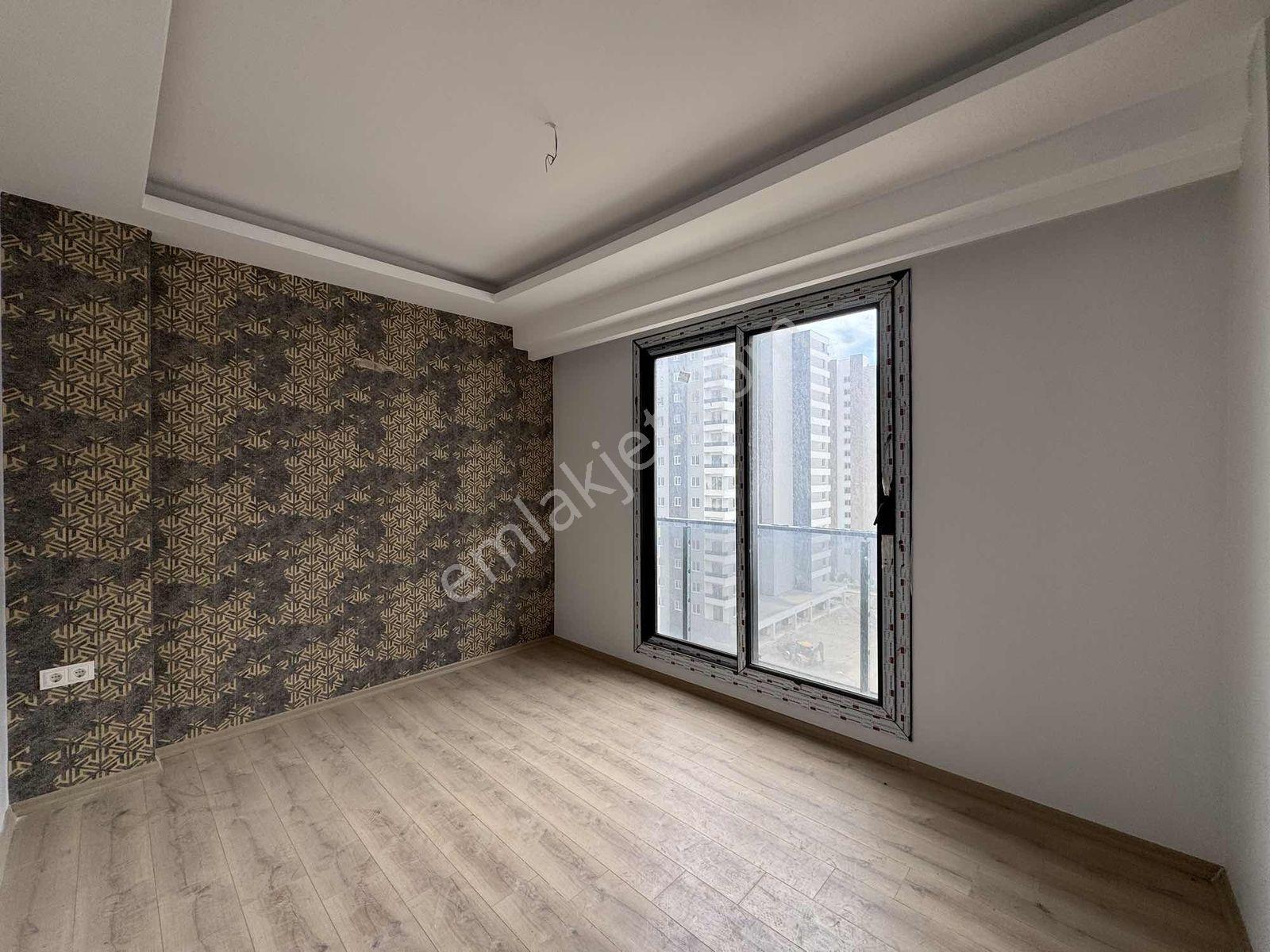 Hrk'den Arpaçbahşiş Sahil'de Havuzlu Site'de 1+1 Kiralık Daire - Görsel 2