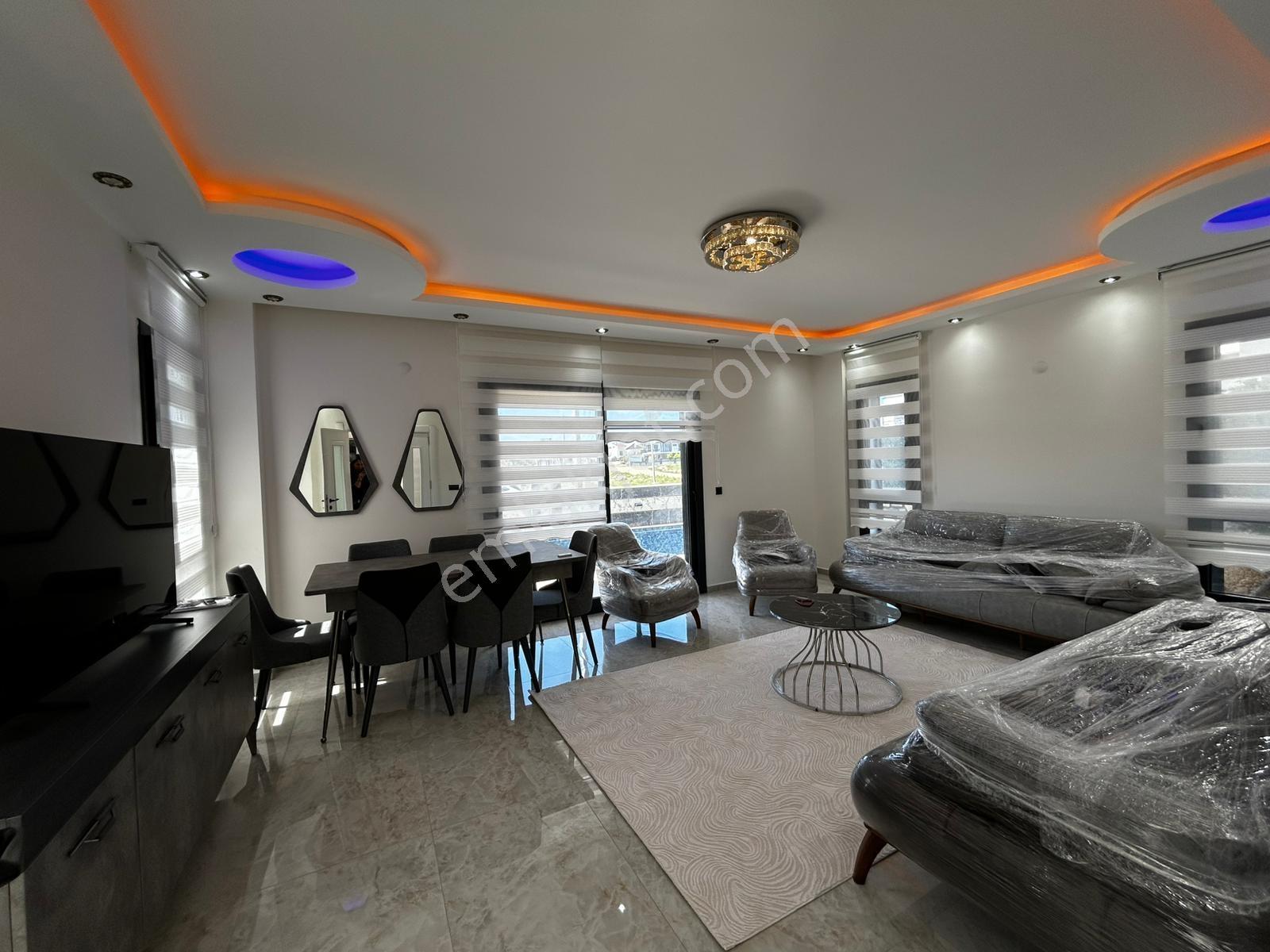 Didim Efeler Mahallesi Tam Müstakil Lüks 5+1 Villa - Görsel 32