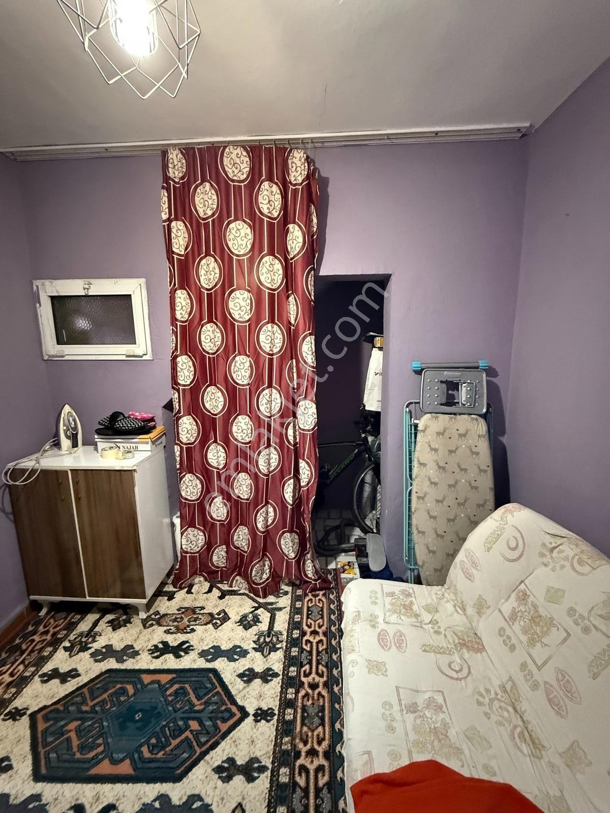 Karabağlar Postane Sokağı 2,5 Katlı Bina - Görsel 18