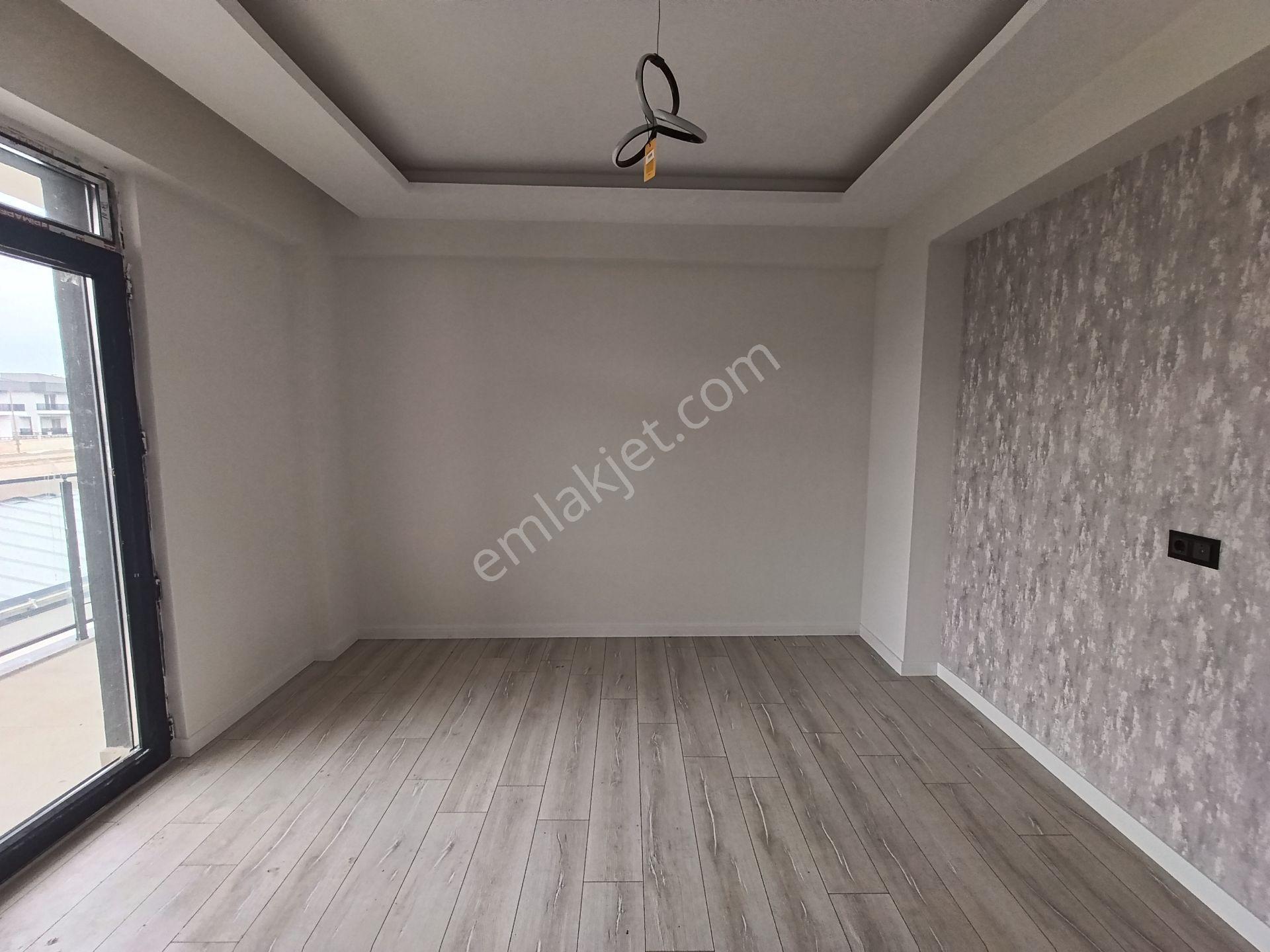 Kd Yapı Gayrimenkul’den Karşıyaka’ Da Satılık Lüx Villa - Görsel 12