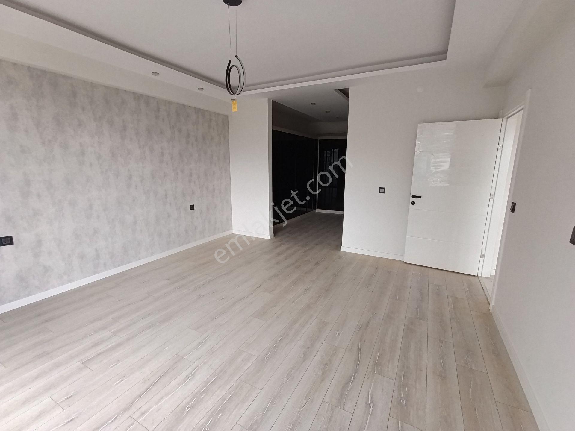 Kd Yapı Gayrimenkul’den Karşıyaka’ Da Satılık Lüx Villa - Görsel 13