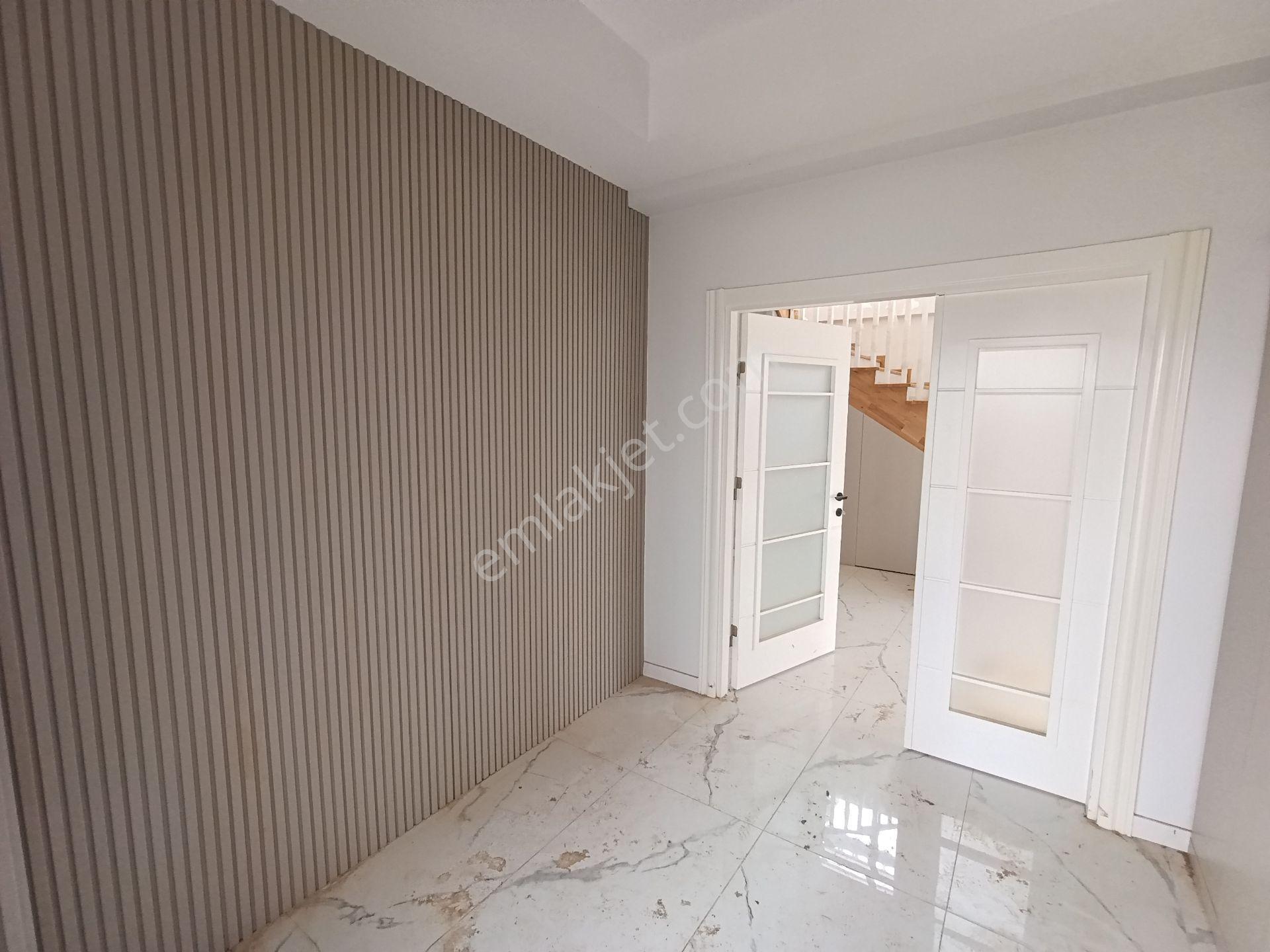 Kd Yapı Gayrimenkul’den Karşıyaka’ Da Satılık Lüx Villa - Görsel 23