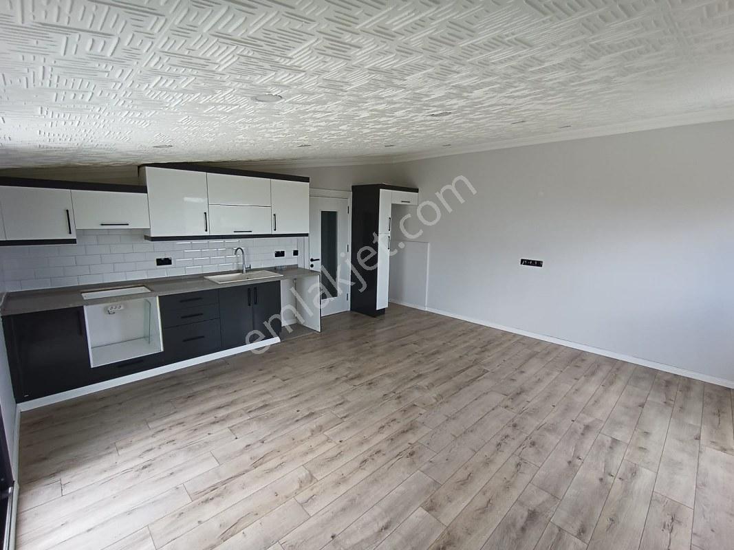 Akbük'te Kiralık Havuzlu Sitede 3+1 Manzaralı Dubleks - Görsel 23