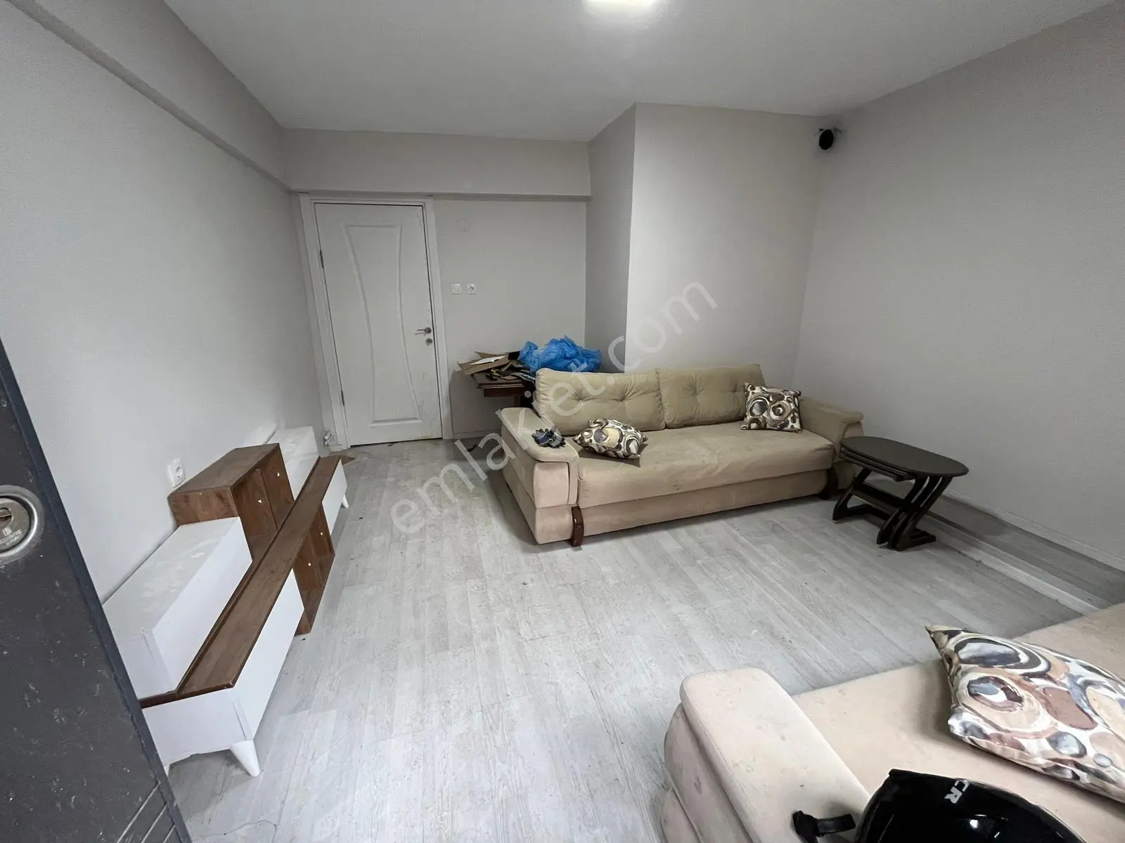 Türkiye Emlak Namık Kemal Mah 3+1 135m² B.kat Kod 2718