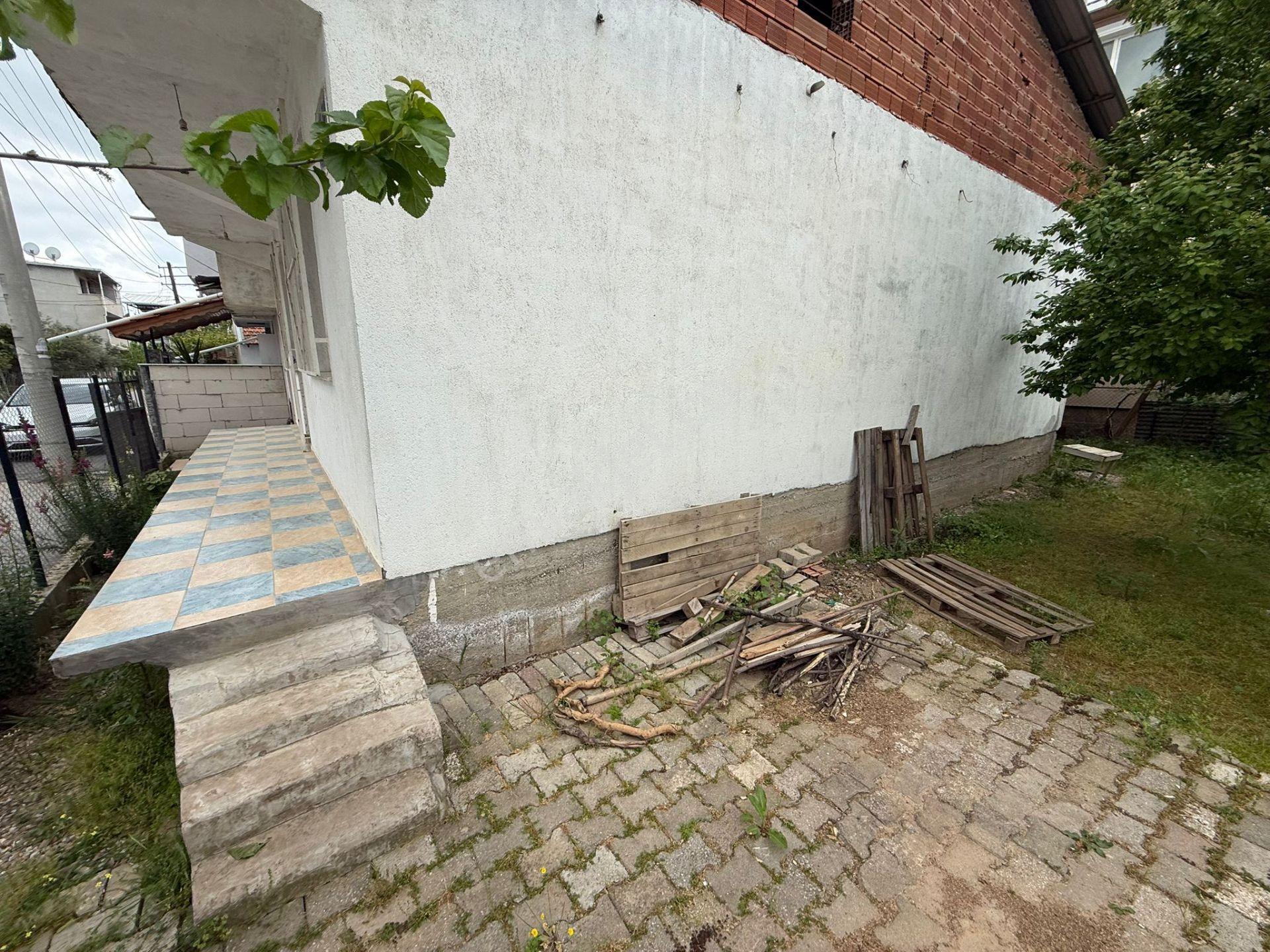Menderes Turyap'tan Gazipaşa Mh. 202m² Arsa İçinde Müstakil Ev - Görsel 16