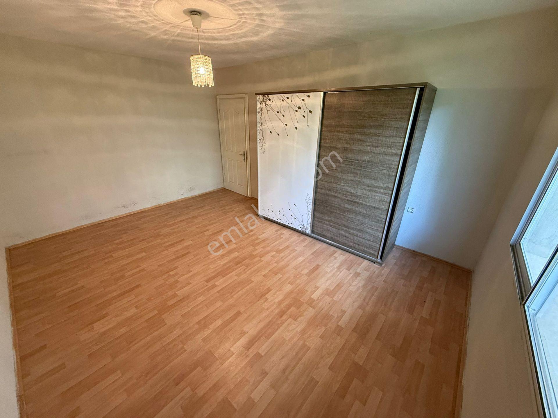 Menderes Turyap'tan Gazipaşa Mh. 202m² Arsa İçinde Müstakil Ev - Görsel 7
