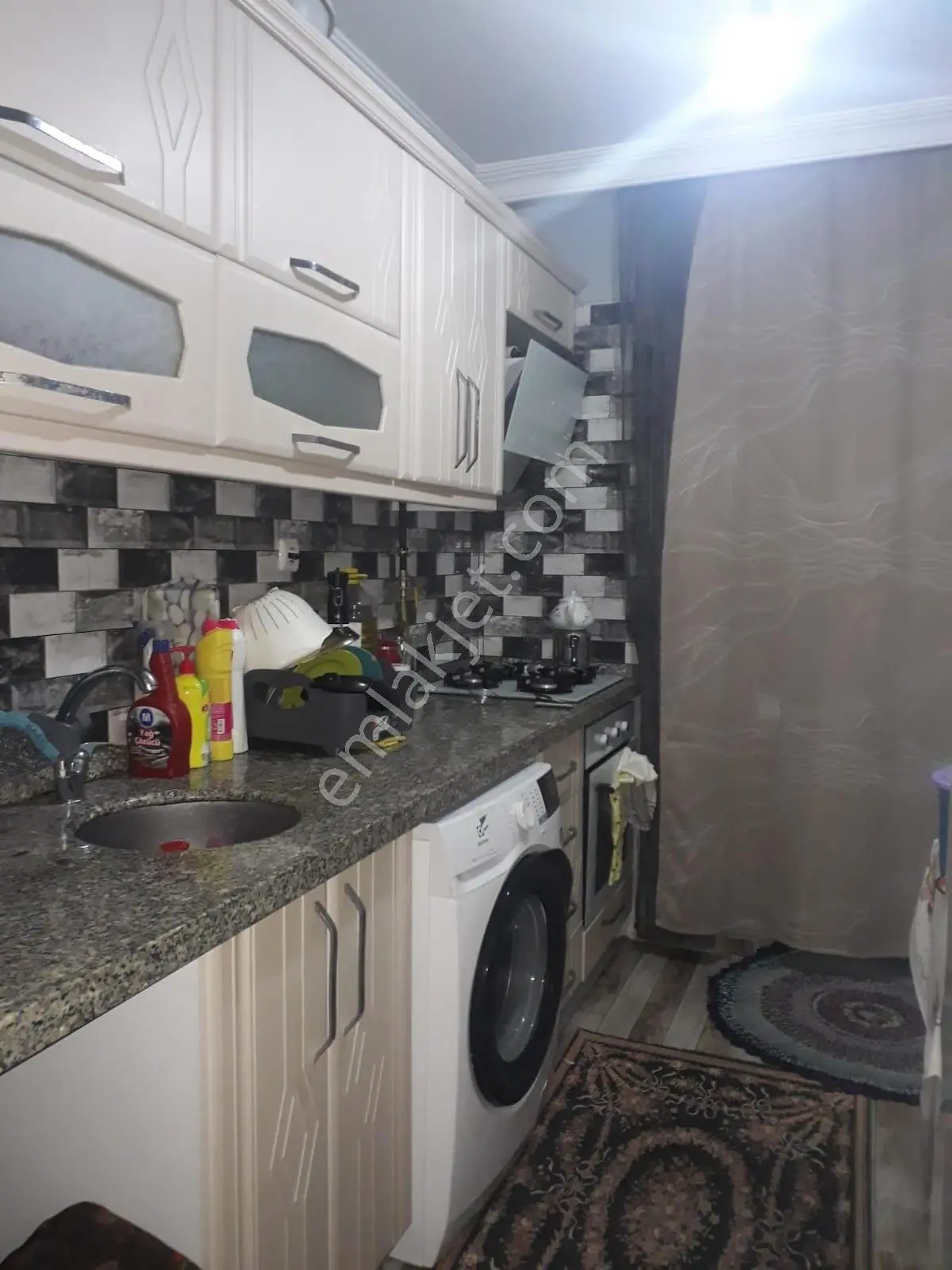 İnegöl Süleymaniyede Satılık Yüksek Giriş Katı 2+1 Daire - Görsel 2