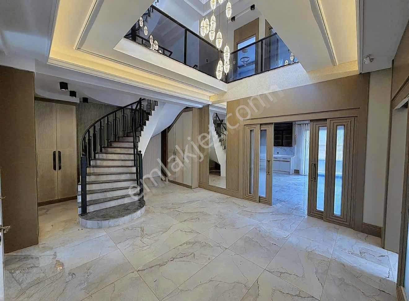 75 Yol Bitimi Nirvana Villaları 6+1 Triplex Acil Satışta !!! - Görsel 2