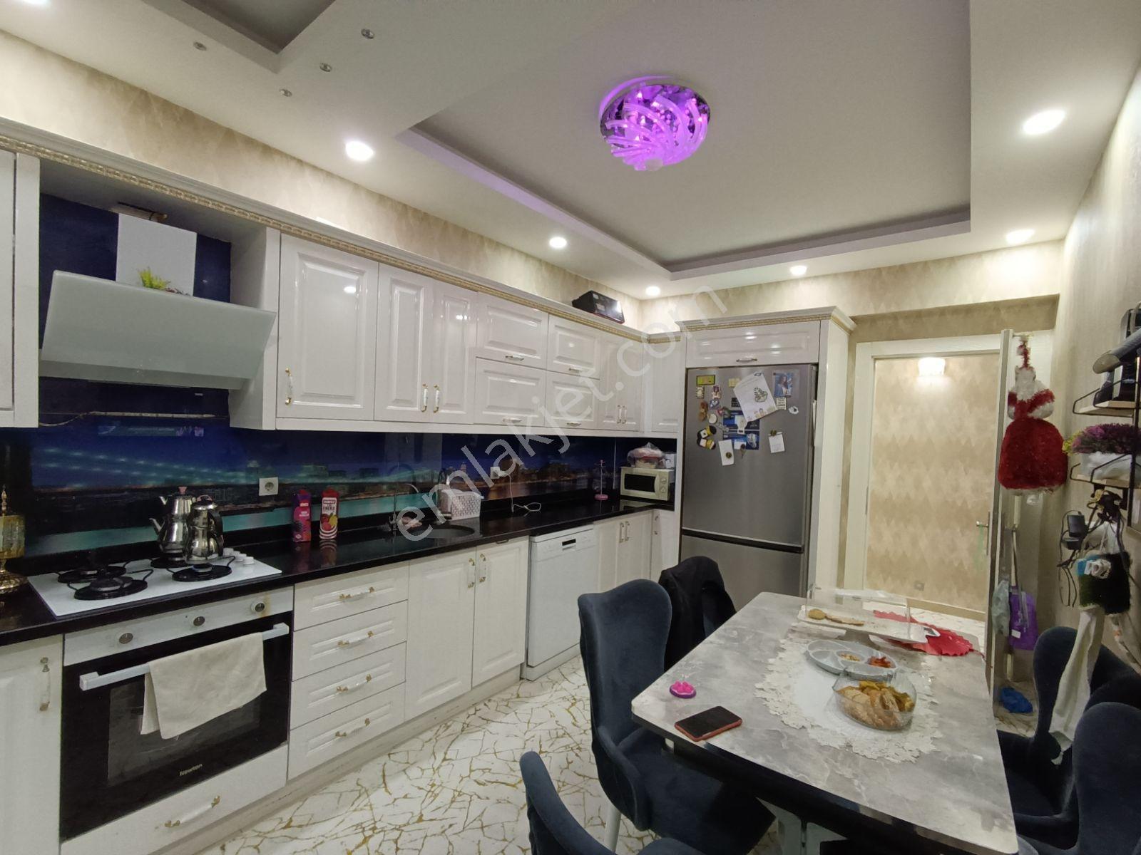 Ymz'den İbn-i Sina Mah' De Kat Bahçeli Geniş Oturumlu Lüx Daire - Görsel 10