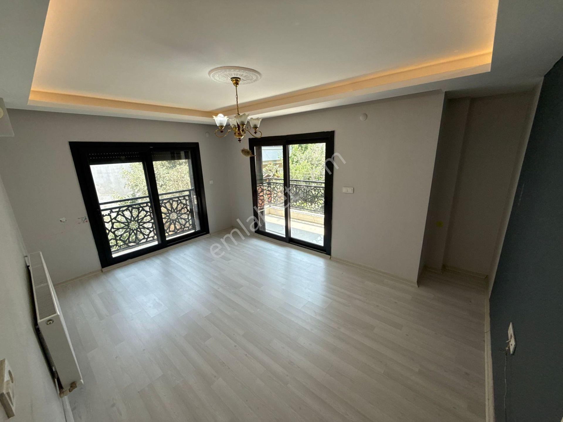 Menderes Turyap'tan Barbaros Mh. 4+1 Müstakil Bahçeli Villa - Görsel 2