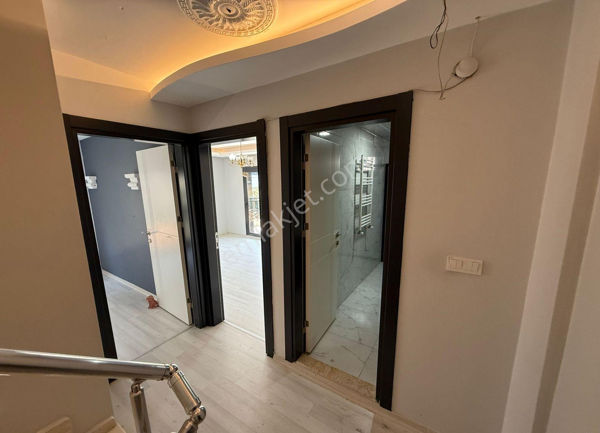 Menderes Turyap'tan Barbaros Mh. 4+1 Müstakil Bahçeli Villa - Görsel 17
