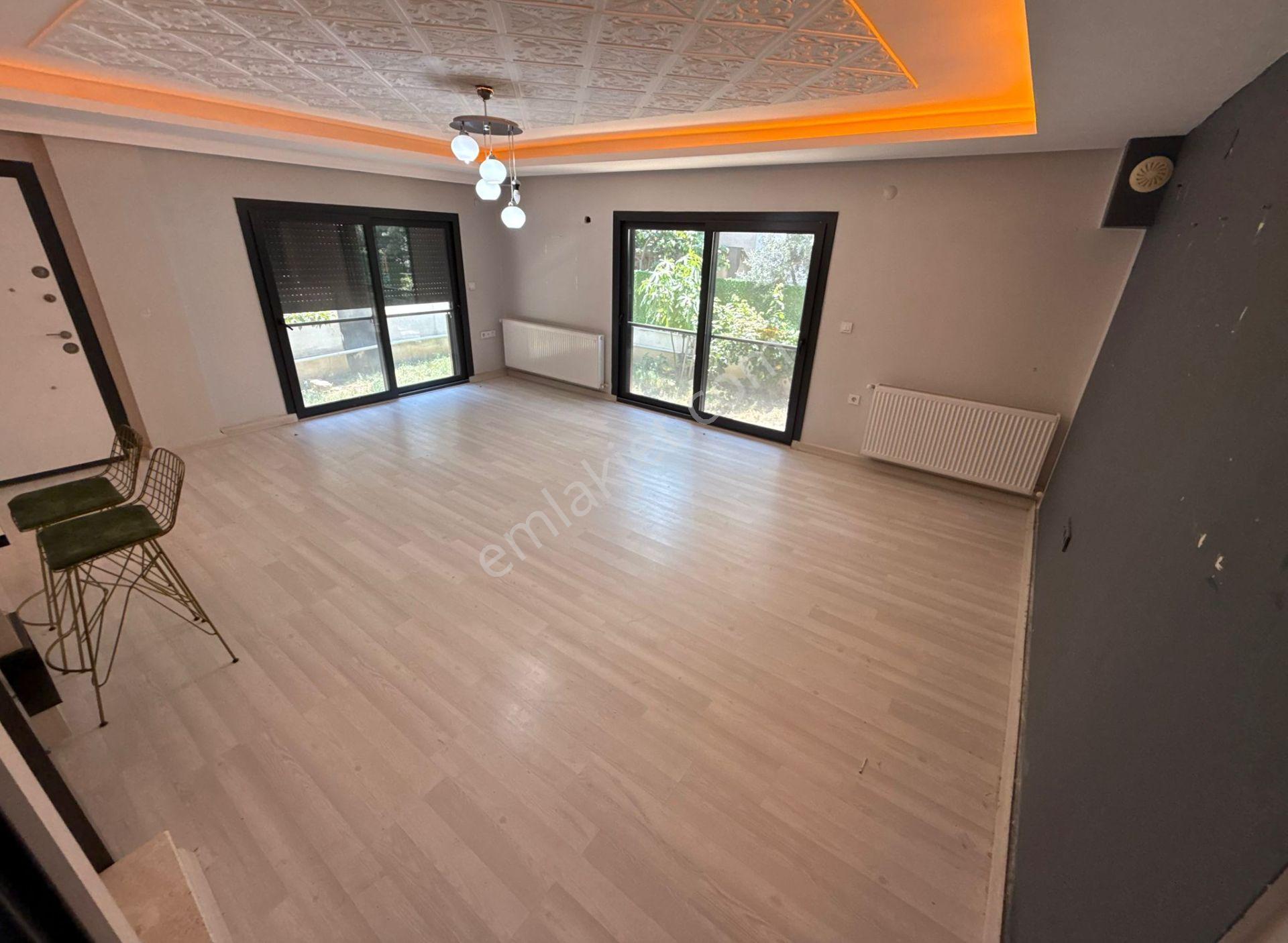 Menderes Turyap'tan Barbaros Mh. 4+1 Müstakil Bahçeli Villa - Görsel 28