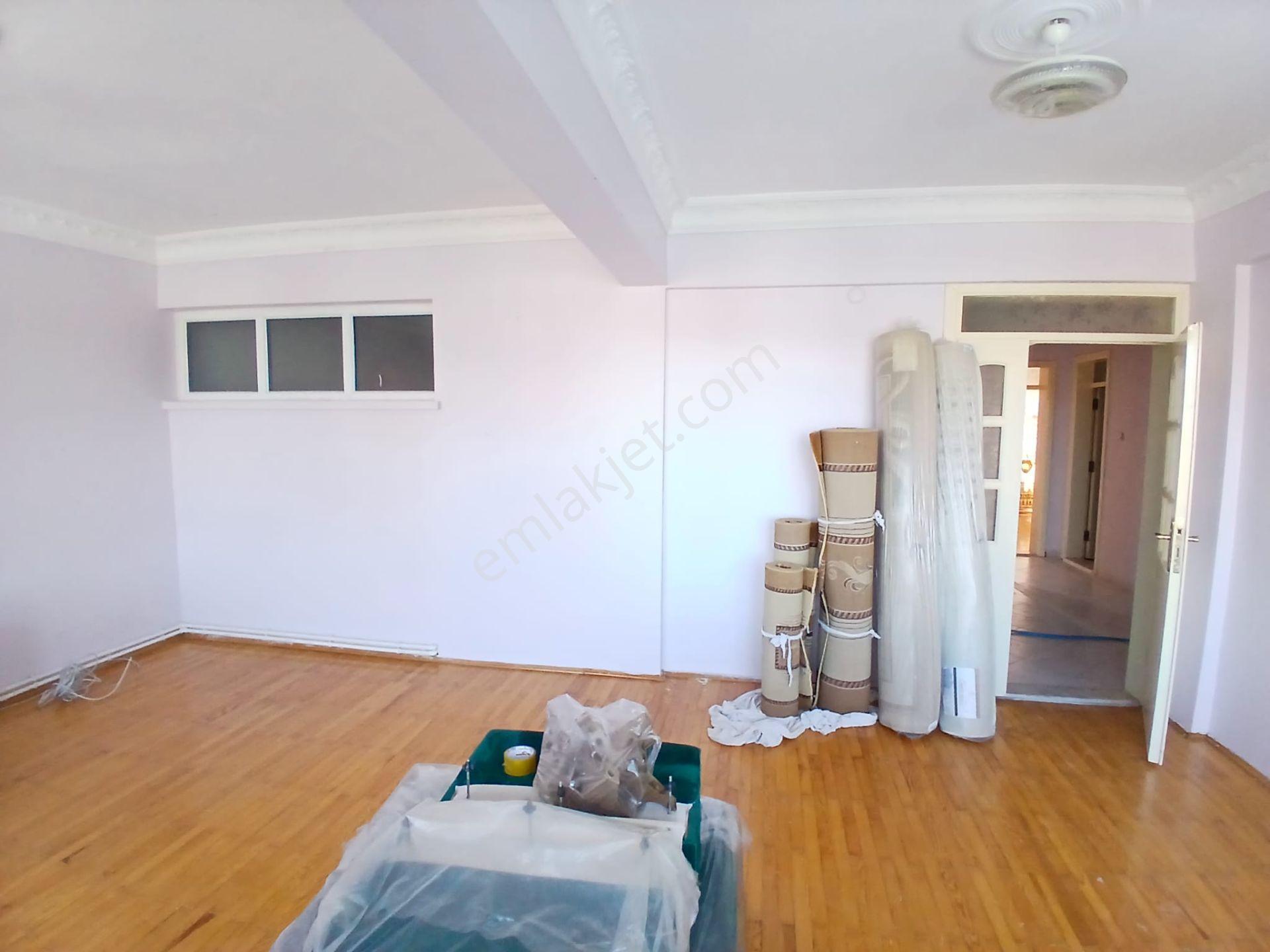 Akçay Emlak'tan Akşehir Çarşı Merkezde Nasreddin İlkokulu Yanında Ara Kat Kiralık 3+1 Daire - Görsel 10