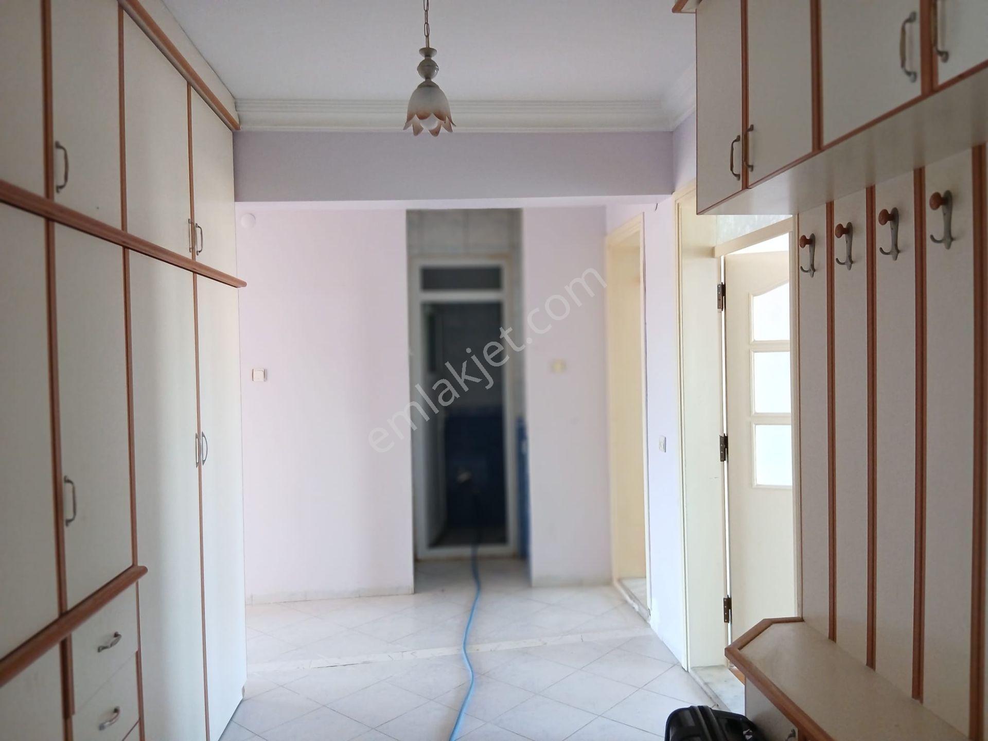 Akçay Emlak'tan Akşehir Çarşı Merkezde Nasreddin İlkokulu Yanında Ara Kat Kiralık 3+1 Daire - Görsel 24