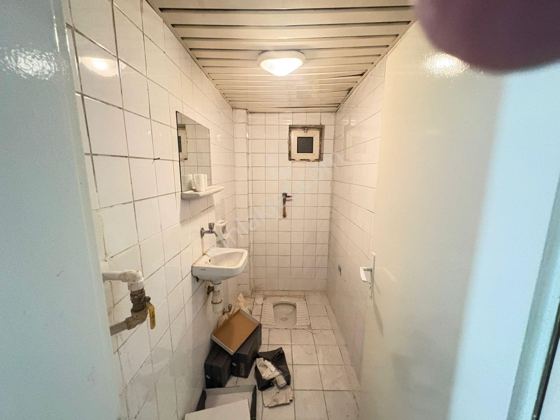 Göral Emlak 2+1 Boş Polis Evi Arkası Vadi Bilokların Da Orta Kat Dikmen Vadisi Manzaralı - Görsel 27