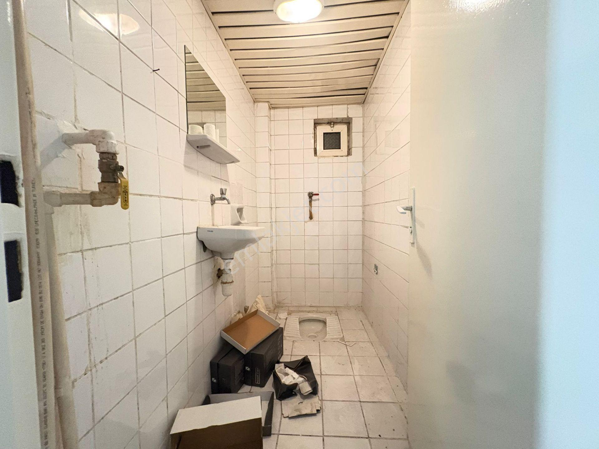 Göral Emlak 2+1 Boş Polis Evi Arkası Vadi Bilokların Da Orta Kat Dikmen Vadisi Manzaralı - Görsel 23