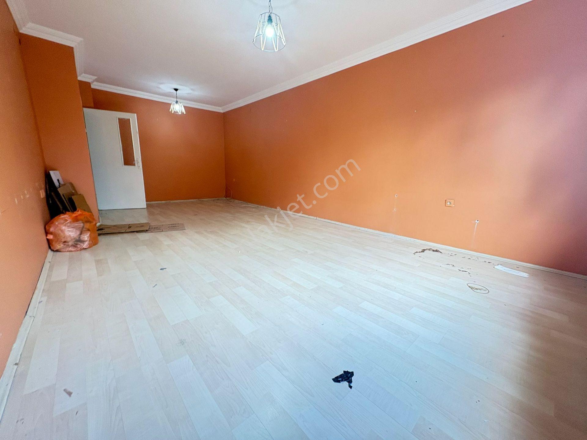 Göral Emlak 2+1 Boş Polis Evi Arkası Vadi Bilokların Da Orta Kat Dikmen Vadisi Manzaralı - Görsel 30