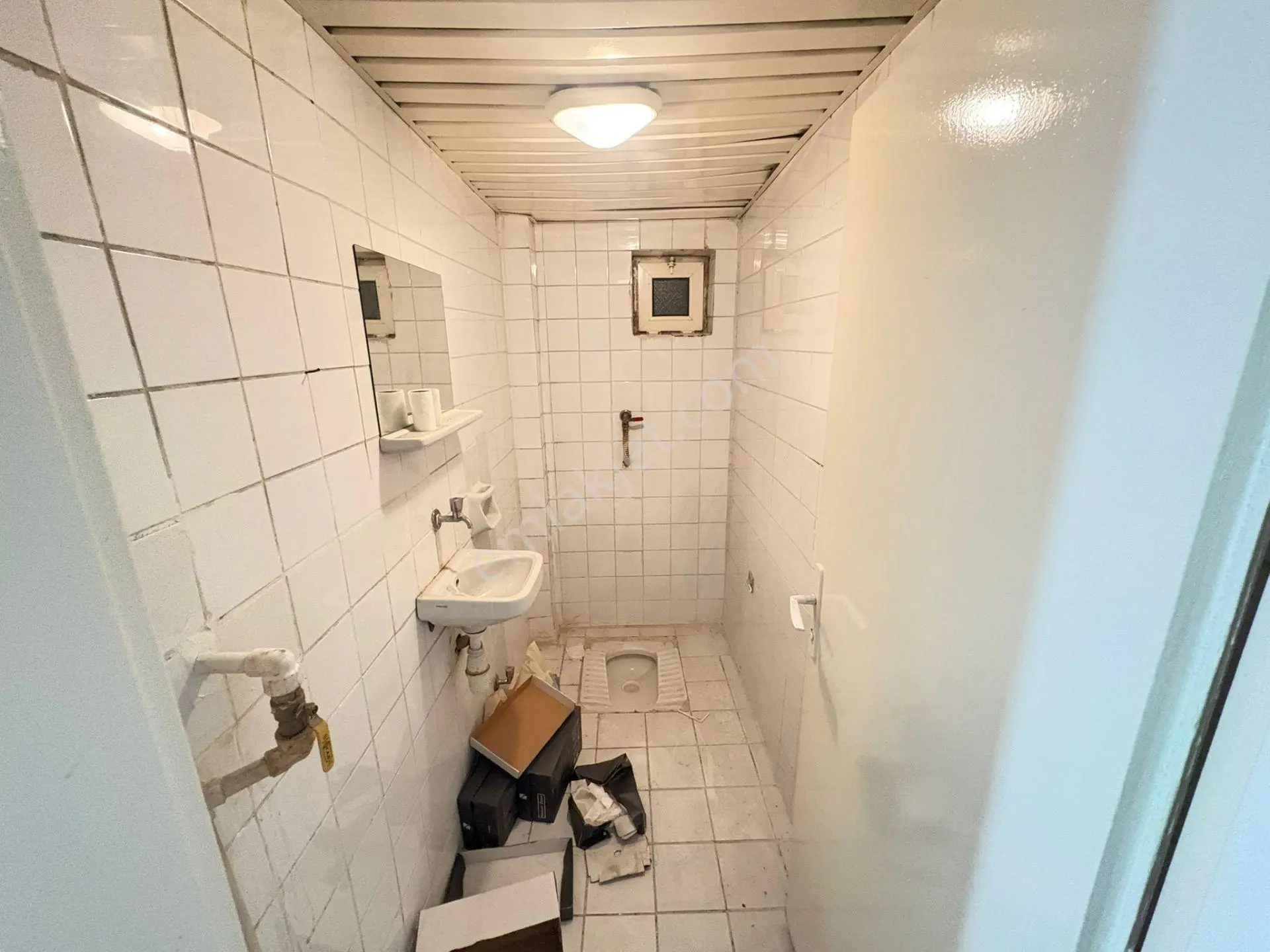 Göral Emlak 2+1 Boş Polis Evi Arkası Vadi Bilokların Da Orta Kat Dikmen Vadisi Manzaralı - Görsel 5