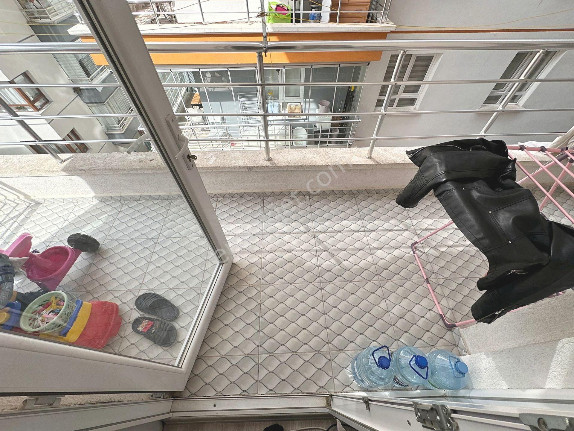 Hürel Mahallesinde Asansörlü Çift Balkonlu 3+1 Satılık Daire - Görsel 15