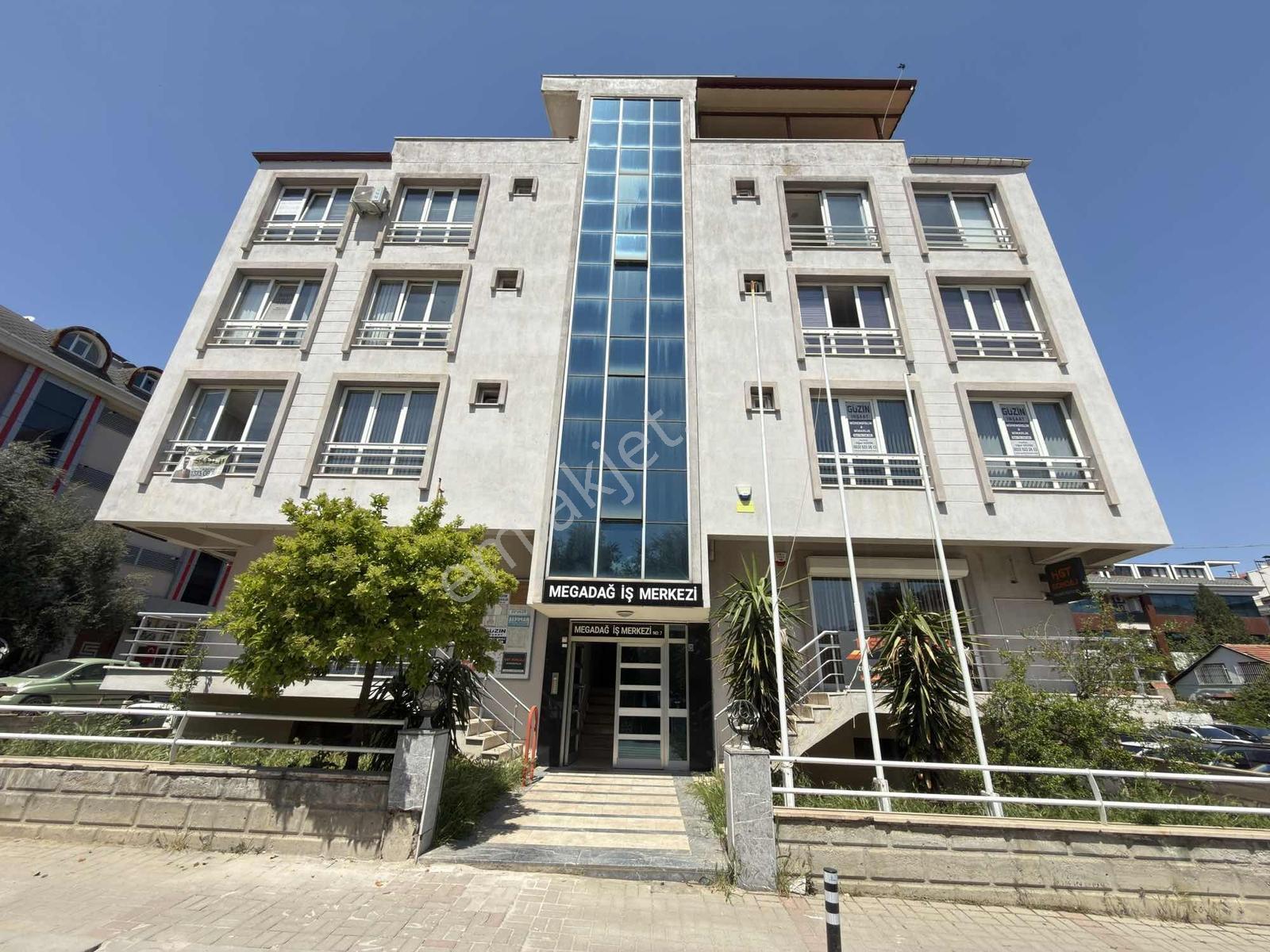Century21 Net'ten Şehir Merkezinde Satılık 2 Adet Ofis - Görsel 13
