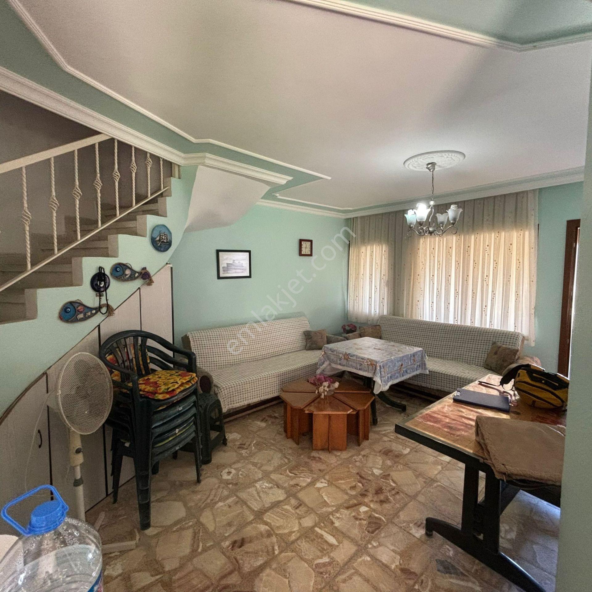 Menderes Turyap'tan Gümüldür'de Denize Sıfır Eşyalı Kiralık Vila - Görsel 26
