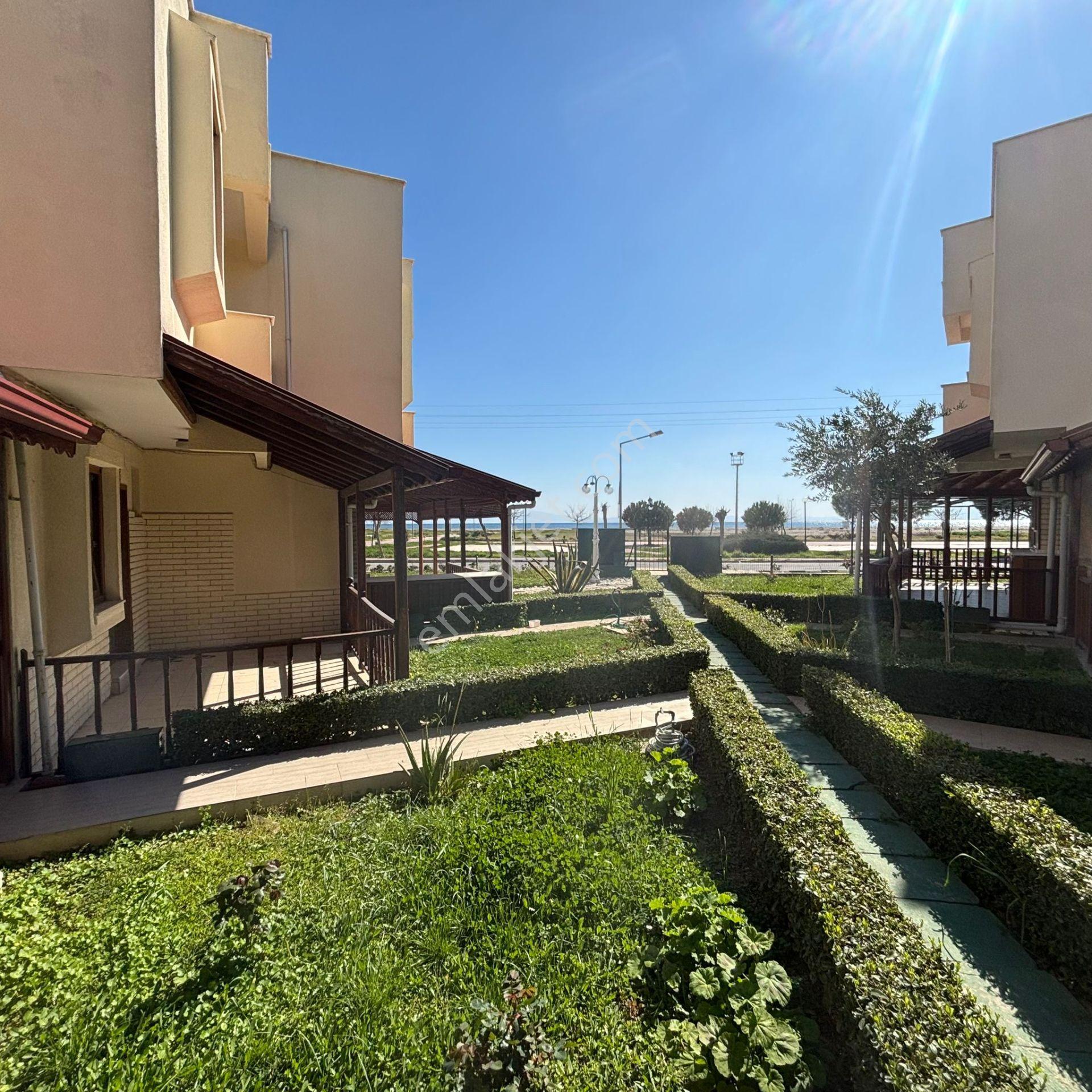 Menderes Turyap'tan Gümüldür'de Denize Sıfır Eşyalı Kiralık Vila - Görsel 35