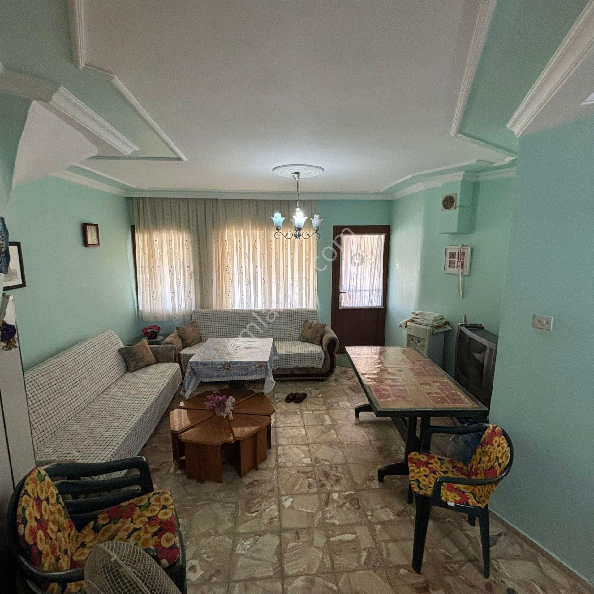 Menderes Turyap'tan Gümüldür'de Denize Sıfır Eşyalı Kiralık Vila - Görsel 12
