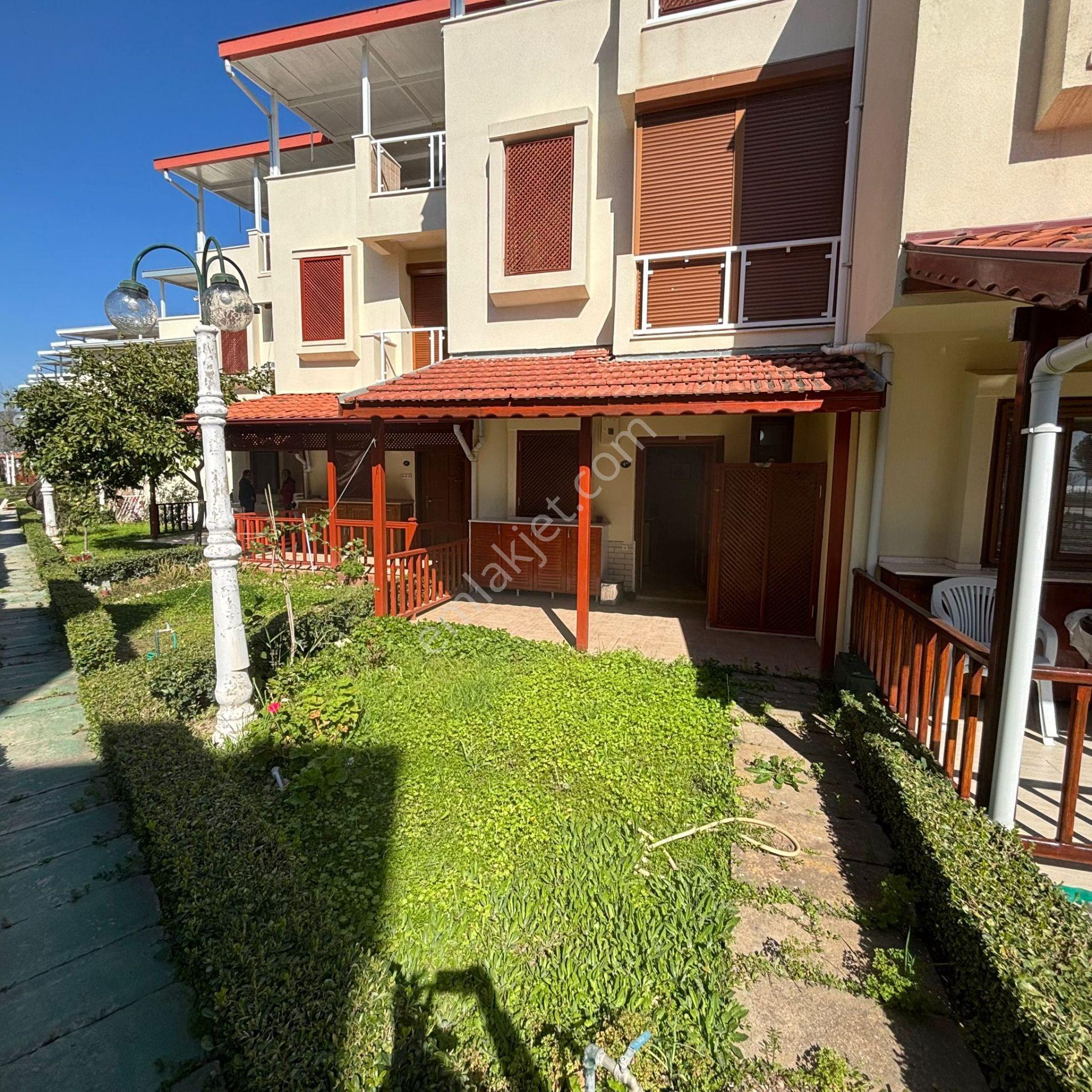 Menderes Turyap'tan Gümüldür'de Denize Sıfır Eşyalı Kiralık Vila - Görsel 34