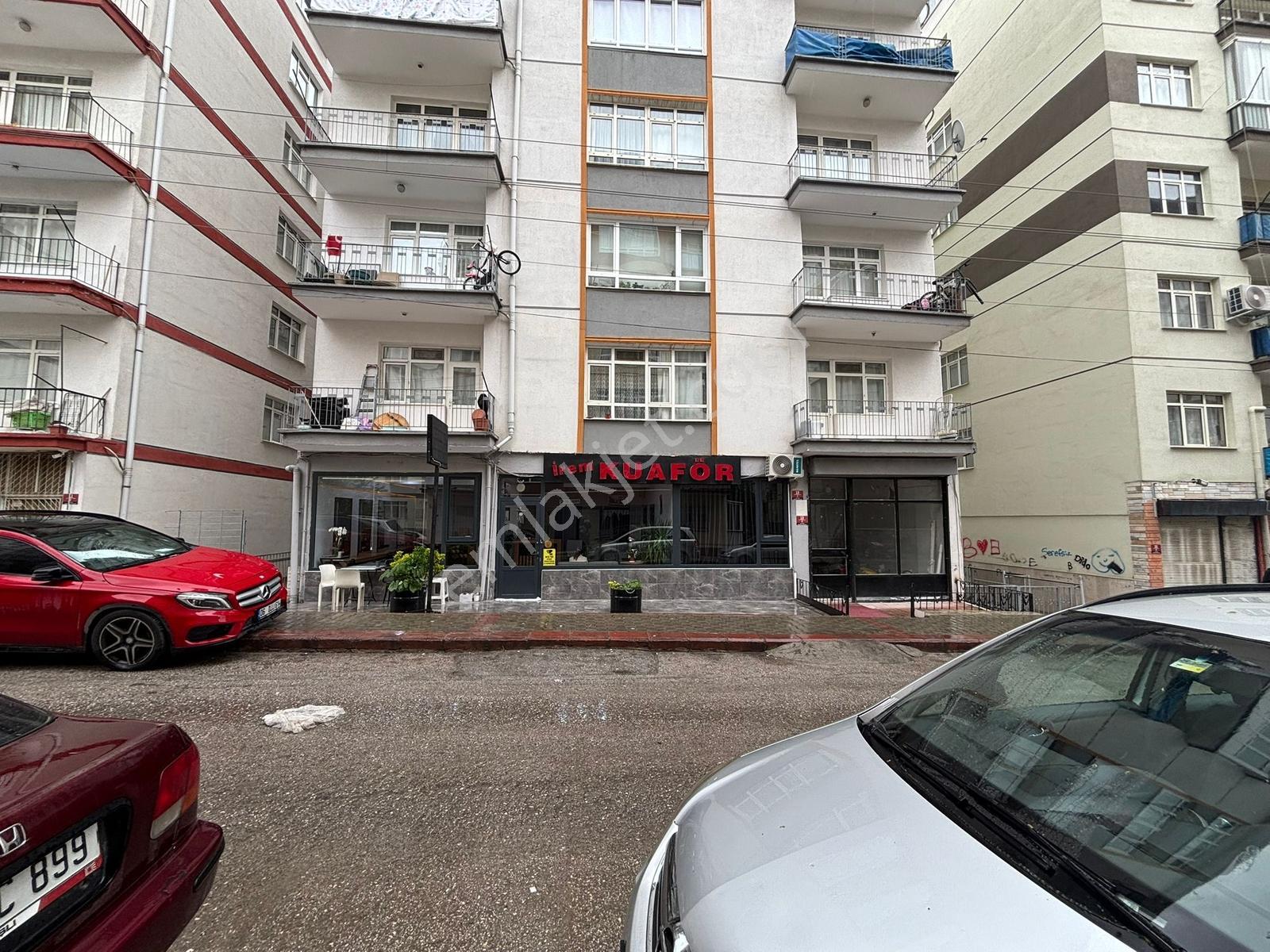 Demetevler Adliyeye Yakın Yatırımlık Fırsat 3+1 Satılık Dair - Görsel 21