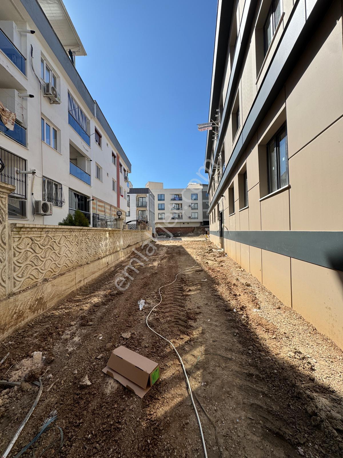Zeki Emlak'tan Muradiye İstasyon Civ 2+1k.mutfak Ara Kat Kiralık - Görsel 25
