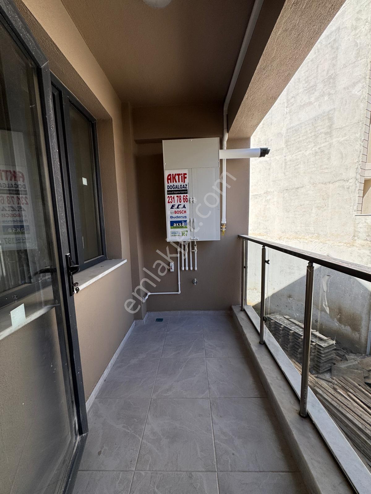 Zeki Emlak'tan Muradiye İstasyon Civ 2+1k.mutfak Ara Kat Kiralık - Görsel 4