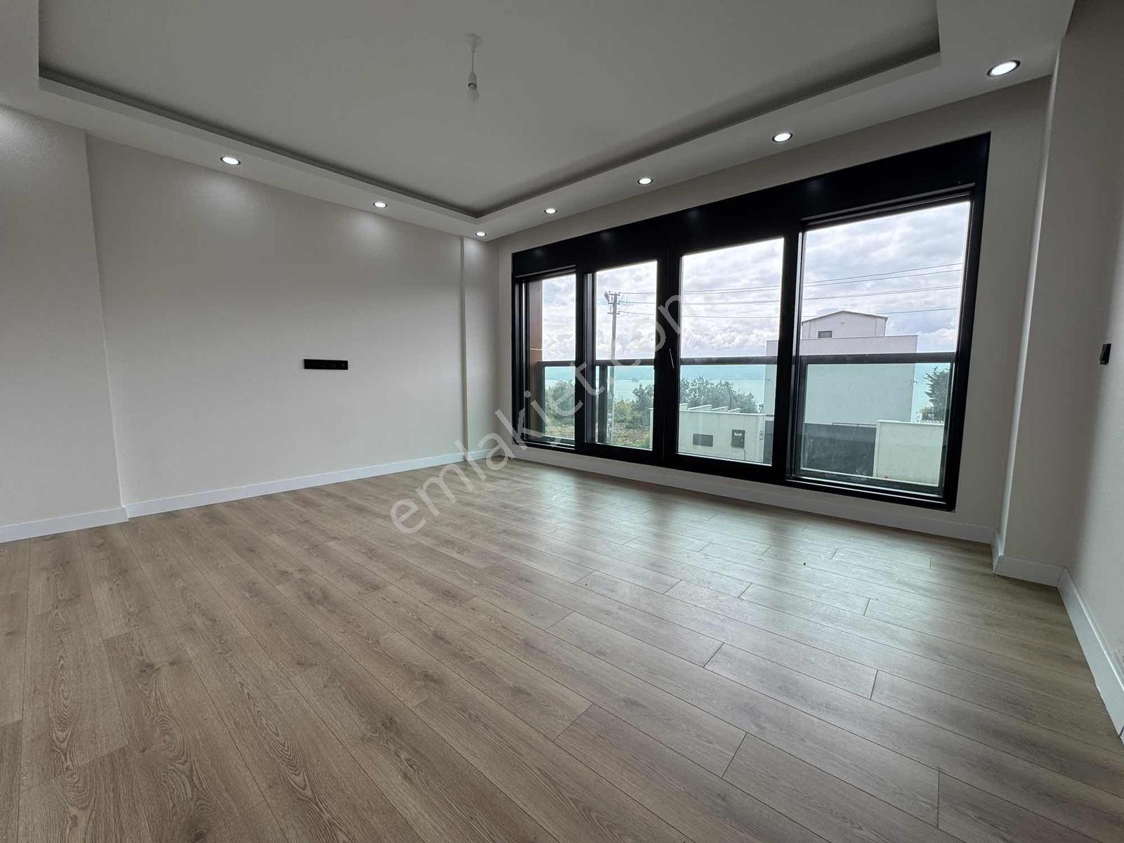 Kapalı Otoparklı Asansörlü 2+1 Kiralık Daire