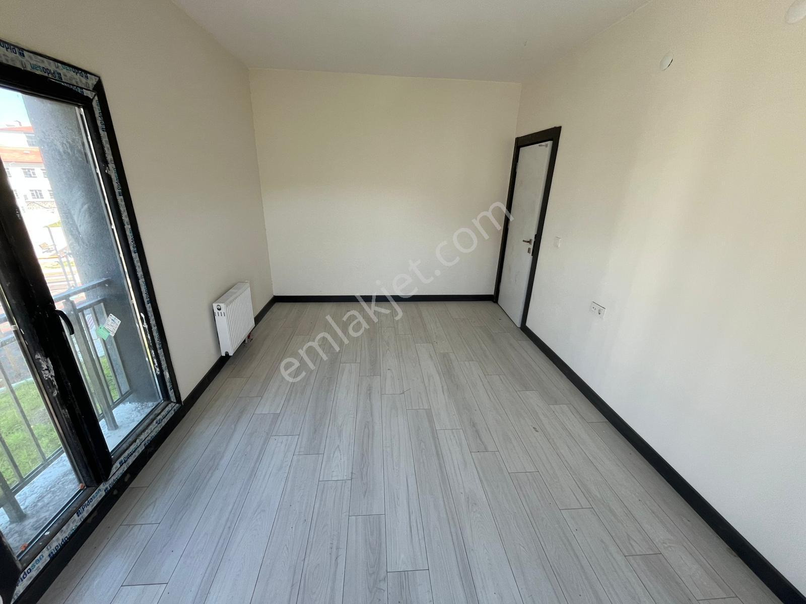 Akgedik Zeki Emlak'tan 3. Etap'ta Satılık 2+1 Açık Mutfak Daire