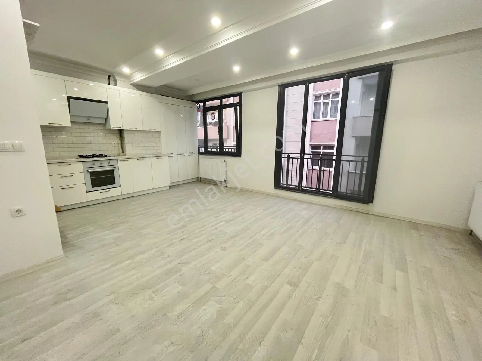 Loft'tan Gültepe Mah4+2 155m2 Metrobüse Yakın Satılık Dublex Daire - Görsel 4