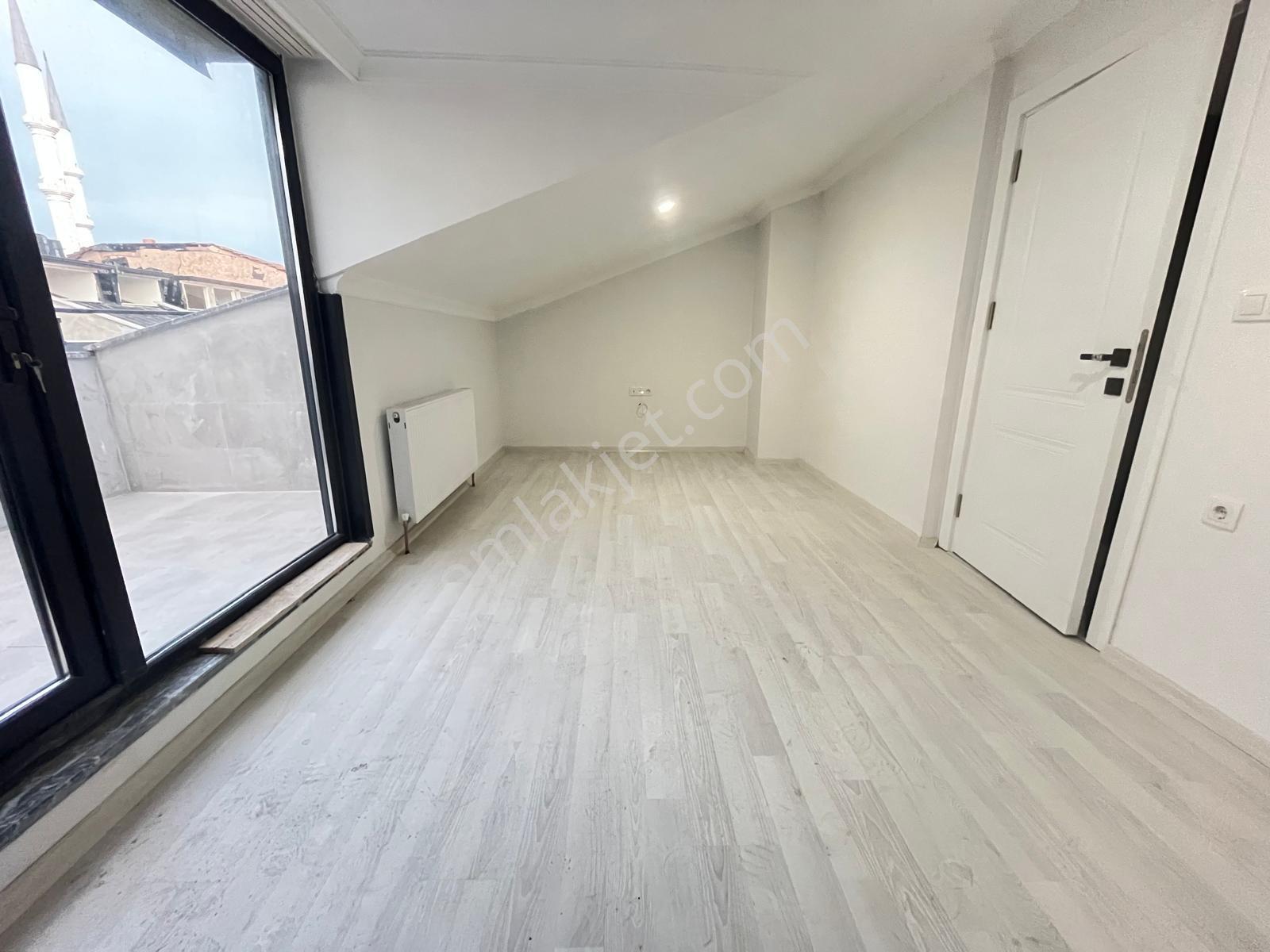 Loft'tan Gültepe Mah4+2 155m2 Metrobüse Yakın Satılık Dublex Daire - Görsel 23