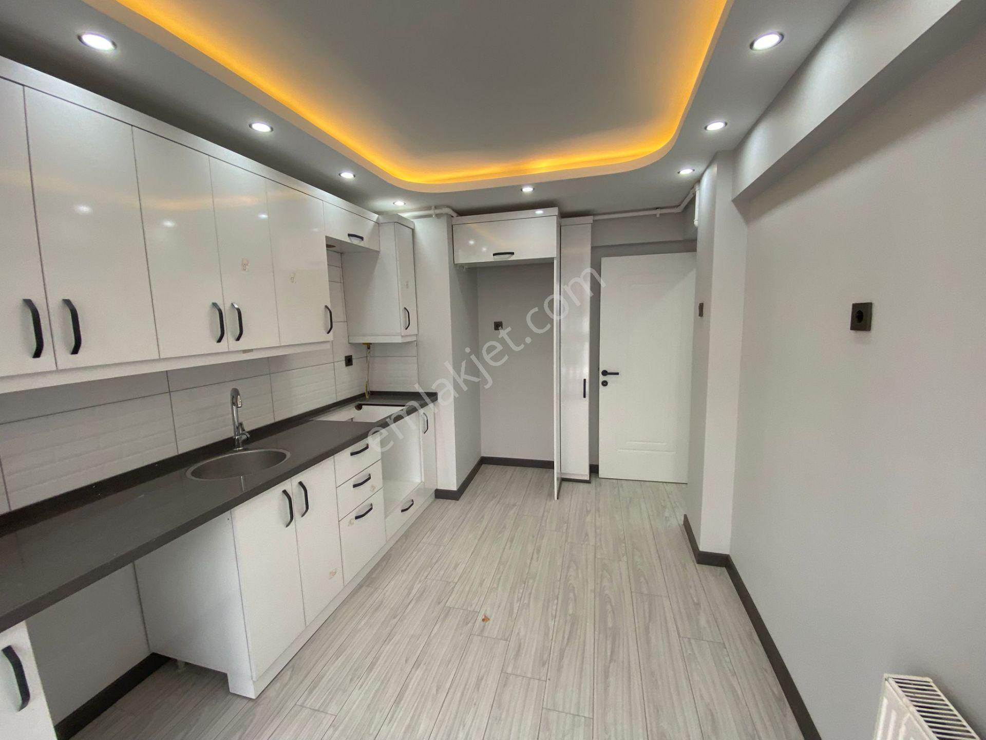 Acill Buca İşçievleri Yiğitler Mah.de 3+1 130m2 Dgazlı Arakat Full Tadilatlı Satılık Daire - Görsel 18