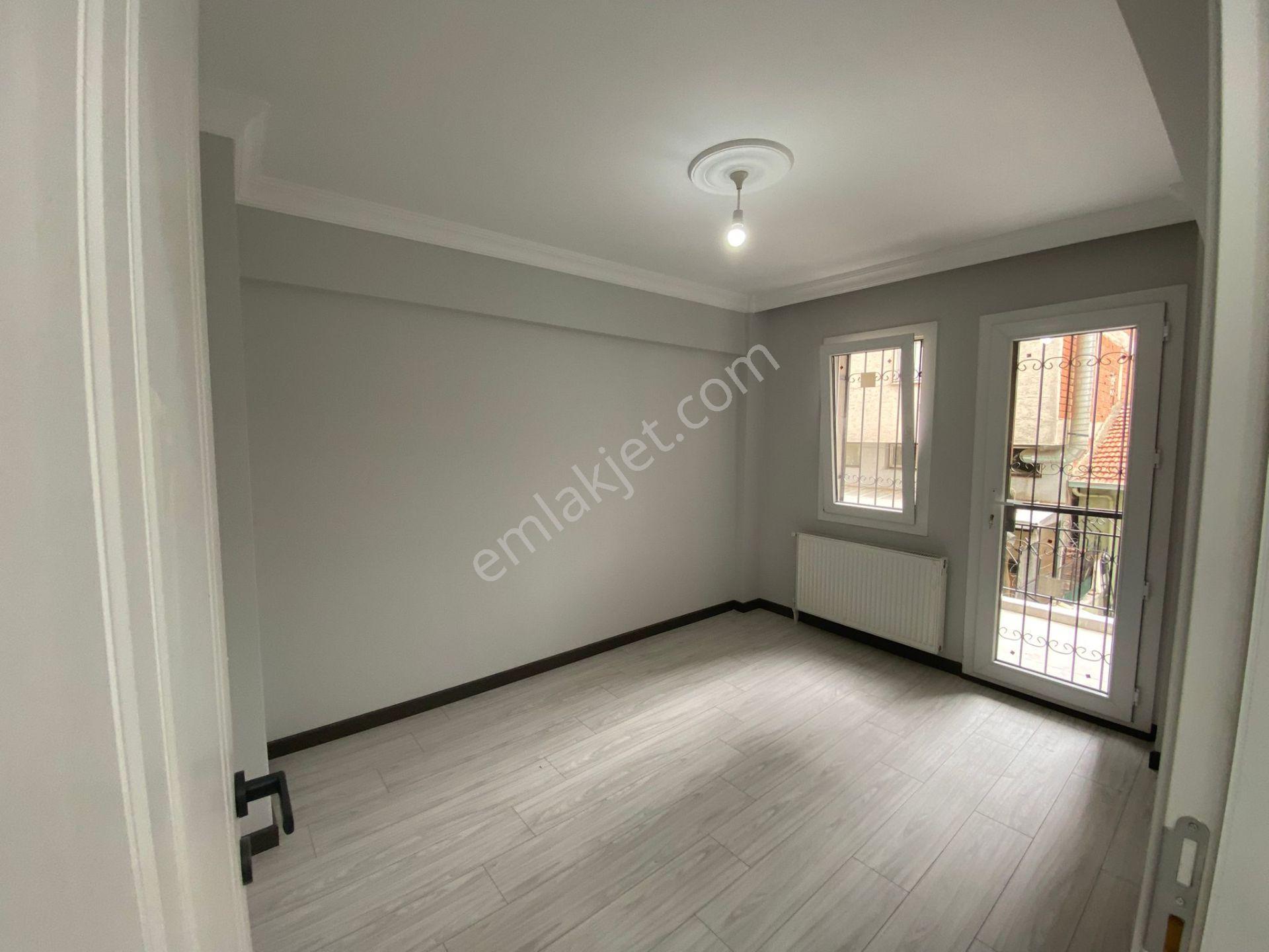 Acill Buca İşçievleri Yiğitler Mah.de 3+1 130m2 Dgazlı Arakat Full Tadilatlı Satılık Daire - Görsel 12
