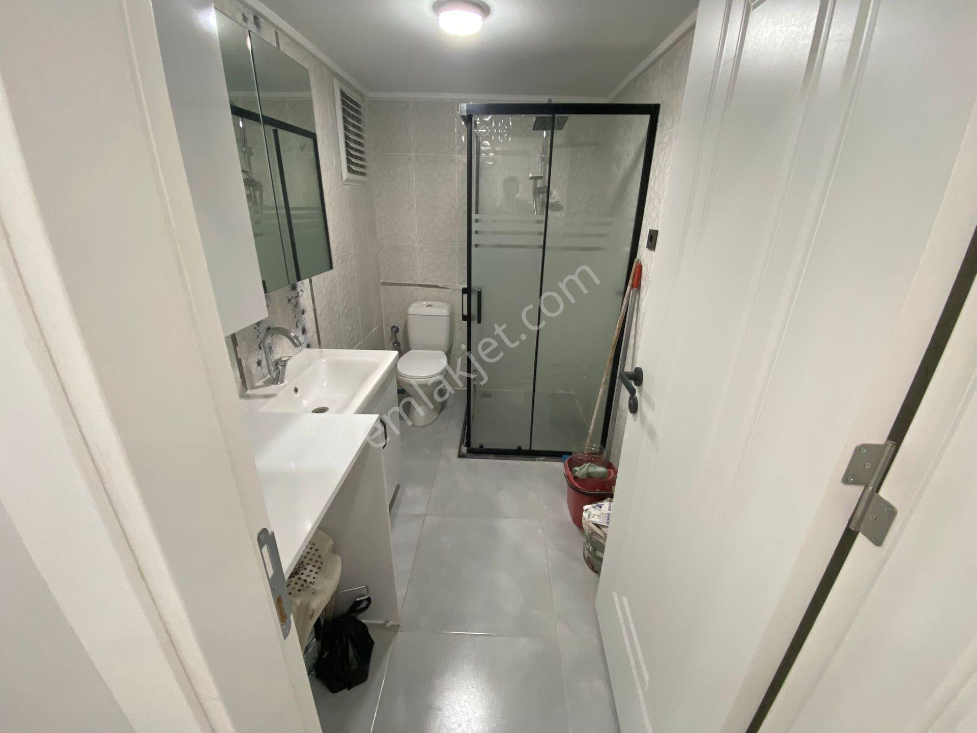 Acill Buca İşçievleri Yiğitler Mah.de 3+1 130m2 Dgazlı Arakat Full Tadilatlı Satılık Daire - Görsel 24