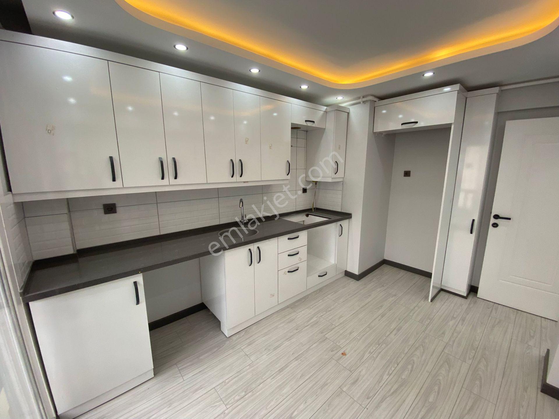 Acill Buca İşçievleri Yiğitler Mah.de 3+1 130m2 Dgazlı Arakat Full Tadilatlı Satılık Daire - Görsel 20