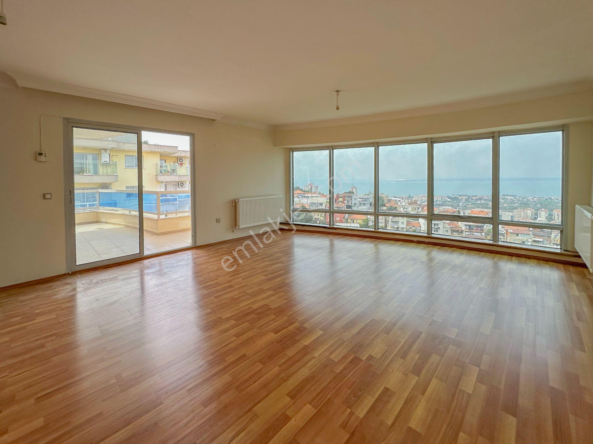 İzmir Narlıdere Narlı Mah. Deniz Manzaralı 156 M2 3+1 Daire - Görsel 5