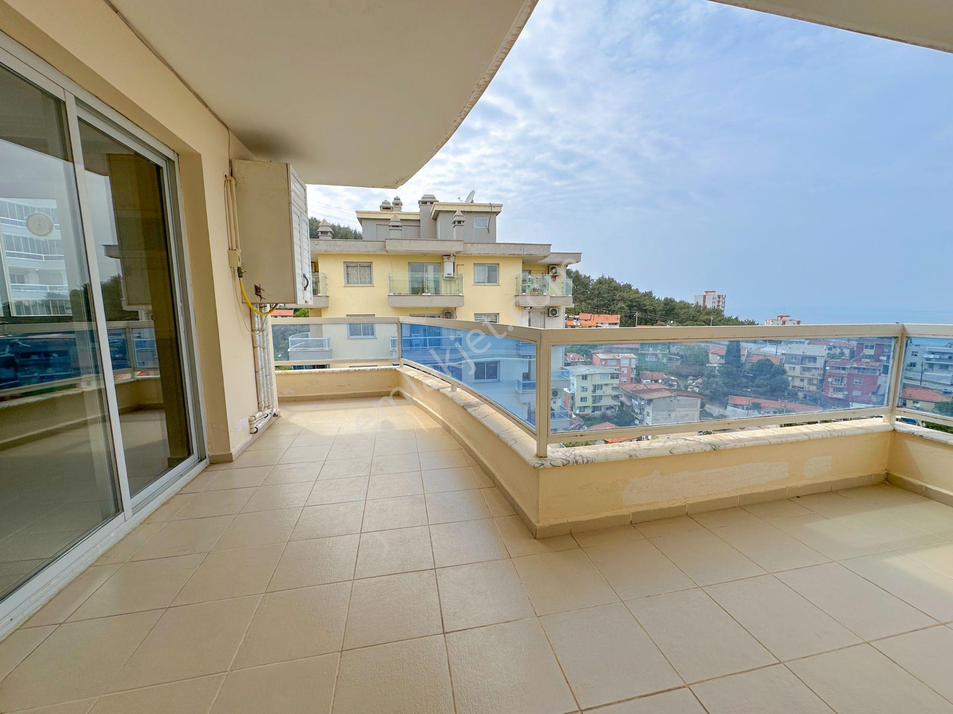 İzmir Narlıdere Narlı Mah. Deniz Manzaralı 156 M2 3+1 Daire - Görsel 8