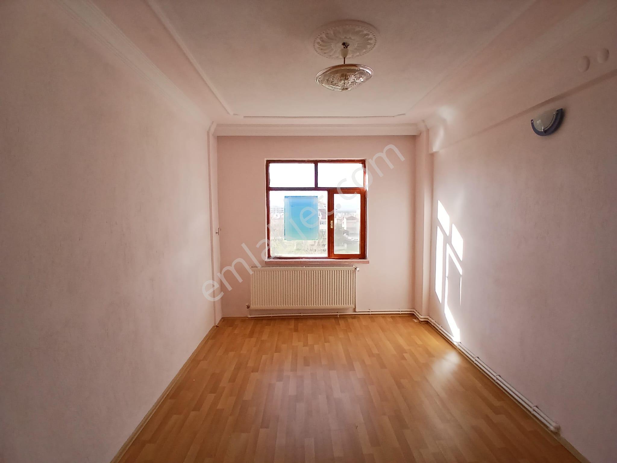 Akçay Emlak'tan Akşehir Koşuyolu Civarında Kiralık Geniş 3+1 Daire - Görsel 29