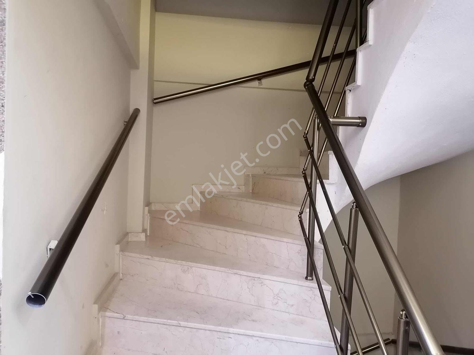Re/max Pınden 9 Yıllık Binada 3+1 Doğalgazlı Asansörlü Daire - Görsel 24