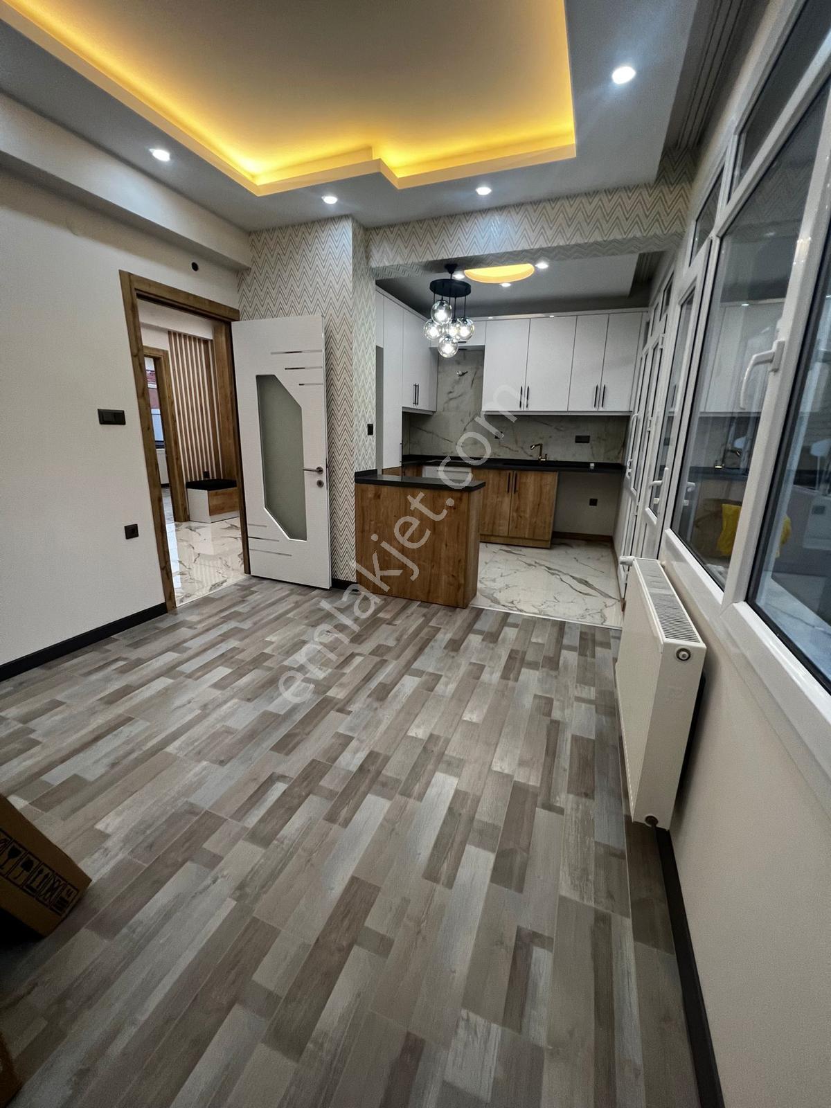 Akbay Gayrimenkul'den 3+1 Merkezi Konumda Kiralık Daire - Görsel 32