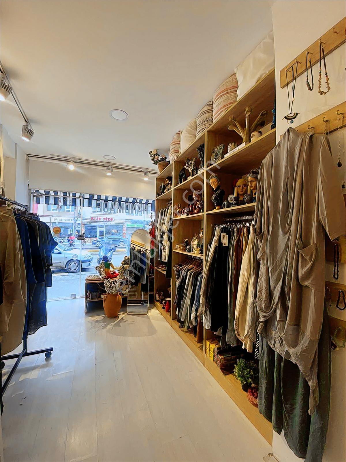 Mustafa Yılmaz'dan Devren Kiralık Butik&hediyelik Eşya Dükkanı - Görsel 5