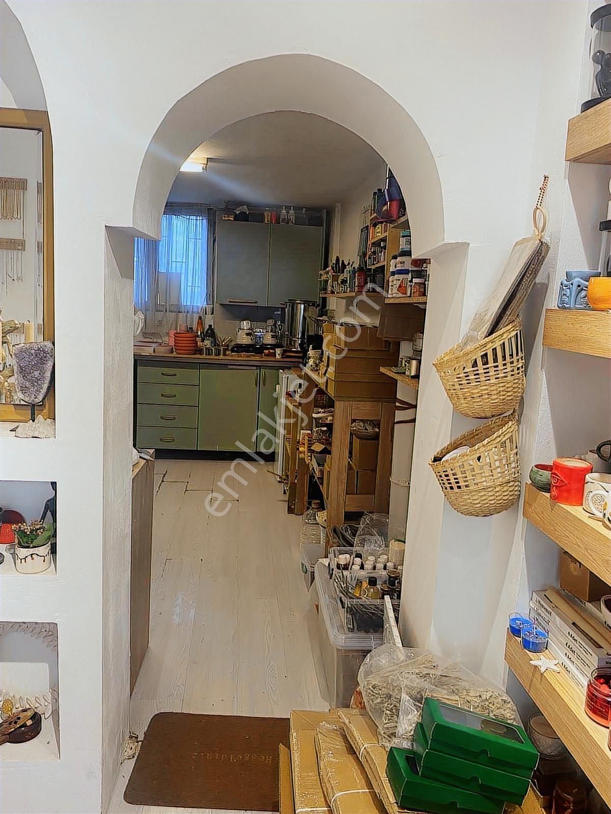 Mustafa Yılmaz'dan Devren Kiralık Butik&hediyelik Eşya Dükkanı - Görsel 18