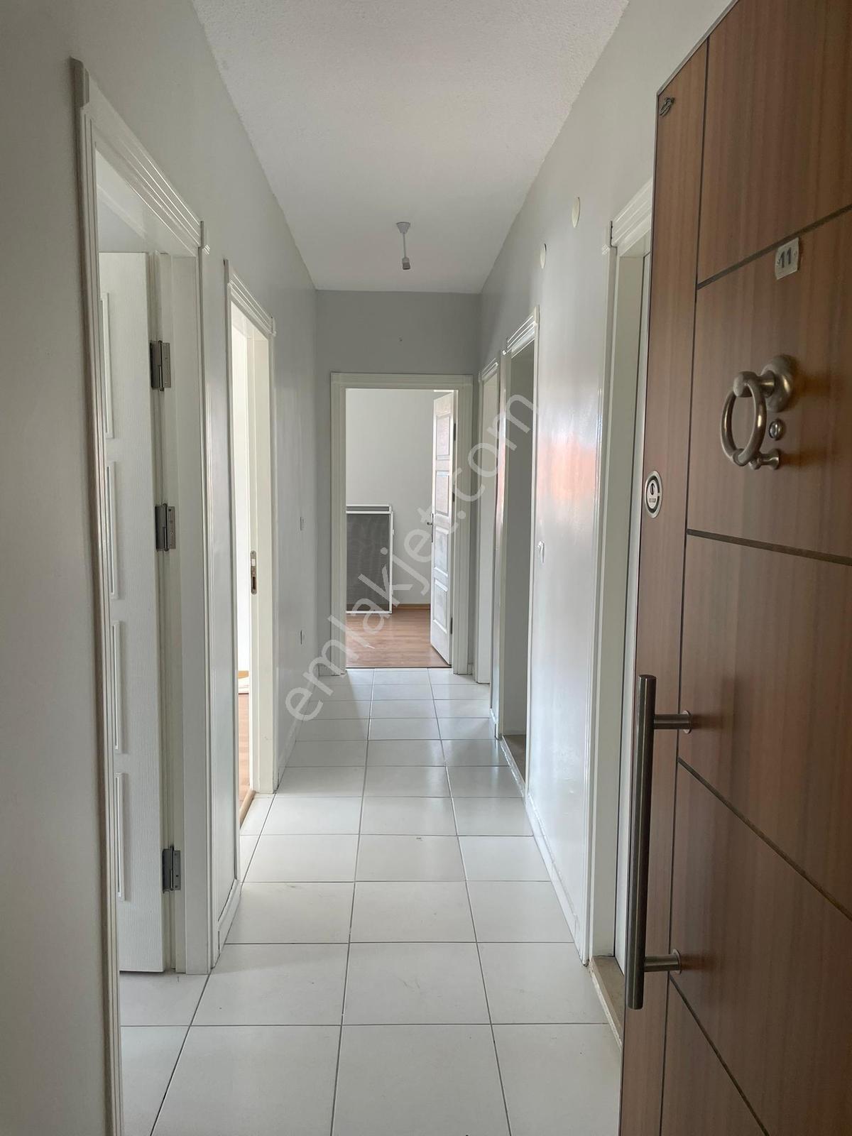 Re/max Ay 'dan Sakarya Akyazı Tokı Evlerınde Kıralık 2+1 Daıre - Görsel 14