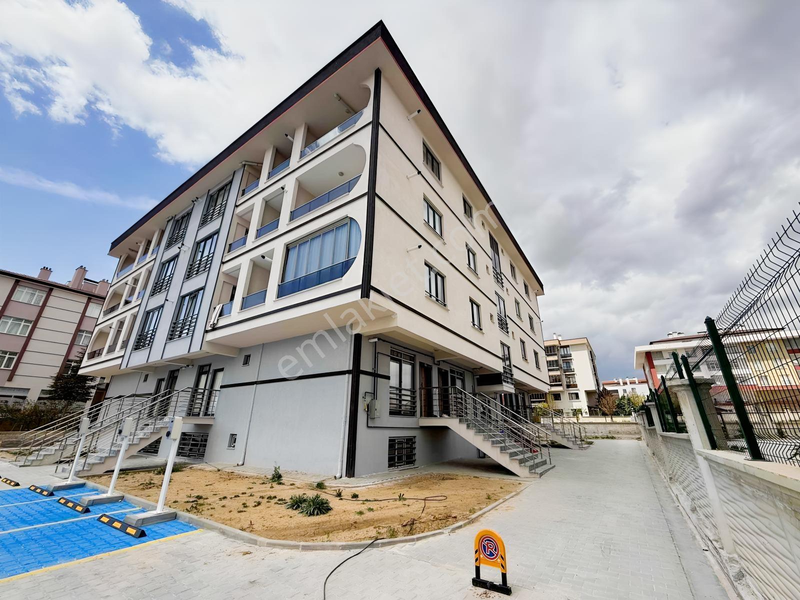 Net Emlaktan Beyhekim Mah Eşyalı Stüdyo Geniş 1+1 Daire - Görsel 23