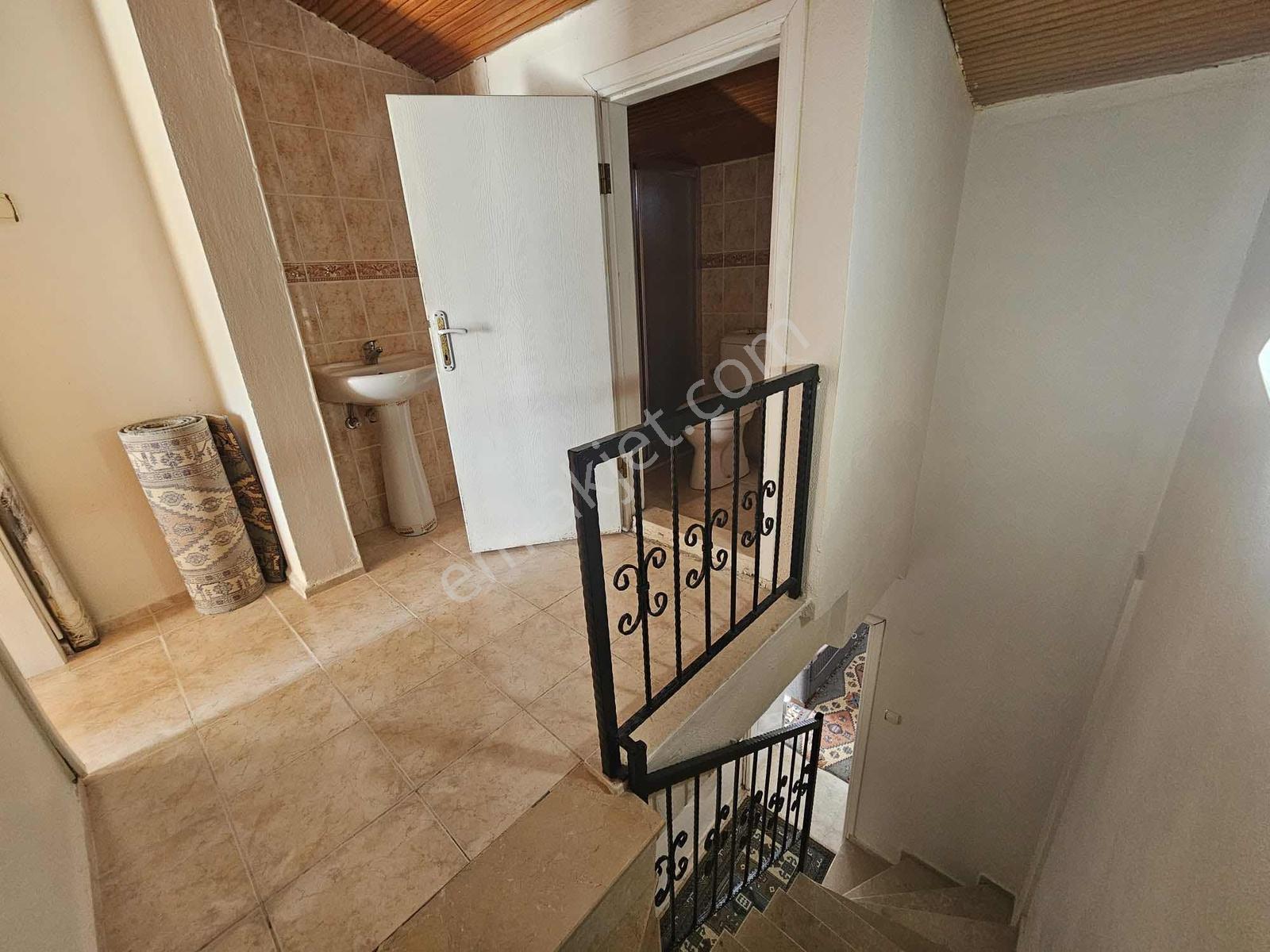Denize Yürüyüş Mesafesinde Havuzlu Sitede Uygun Fiyatlı Villa ! - Görsel 19